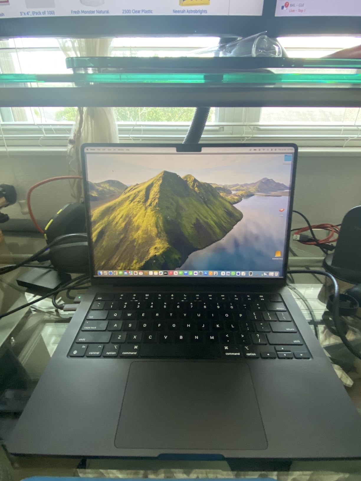 2024 MacBook Pro Laptop with M4 Pro, 14-core CPU, 20-core GPU: Built for Apple Intelligence, 14.2-inch Liquid Retina XDR Display, 24GB Unified Memory, 1TB SSD Storage; Silver customer photo 1