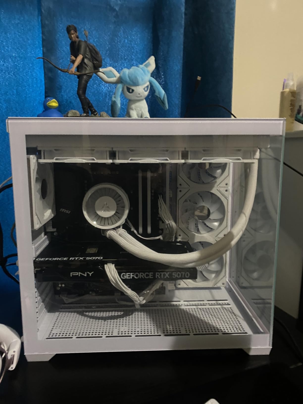 ARCTIC Liquid Freezer III Pro 360 A-RGB (White) - AIO CPU Cooler, 3 x 120 mm Water Cooling, 38 mm Radiator, PWM Pump, VRM Fan, AMD AM5/AM4, Intel LGA1851/1700 Contact Frame - White customer photo 2