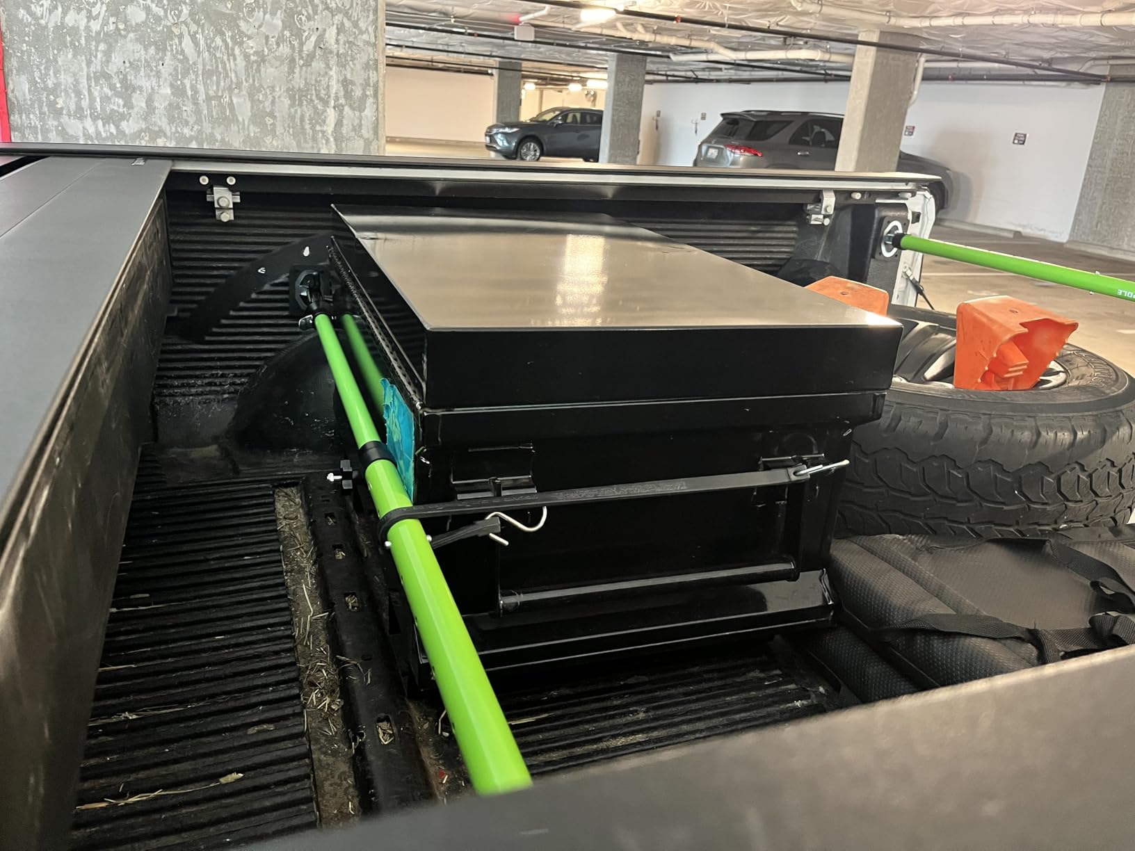 KILOUPOLE Adjustable Cargo Bars, 40
