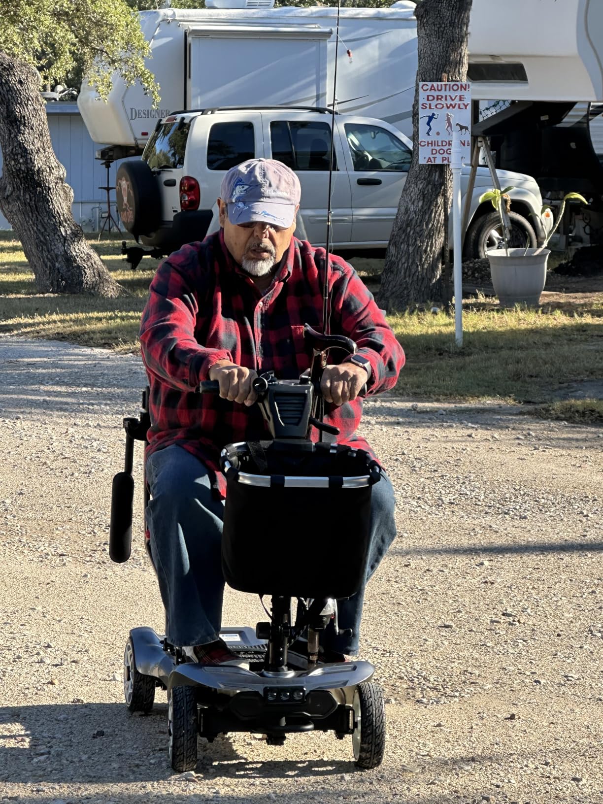 Mobility Scooter PAISEEC D3 Lightweight Mobility Scooter for Senior, 39.7 lbs Folding Mobility Scooters with 2 Batteries, All Terrain Travel Scooter up to 18.6 Miles Airline Approved Mobility Scooters customer photo 2