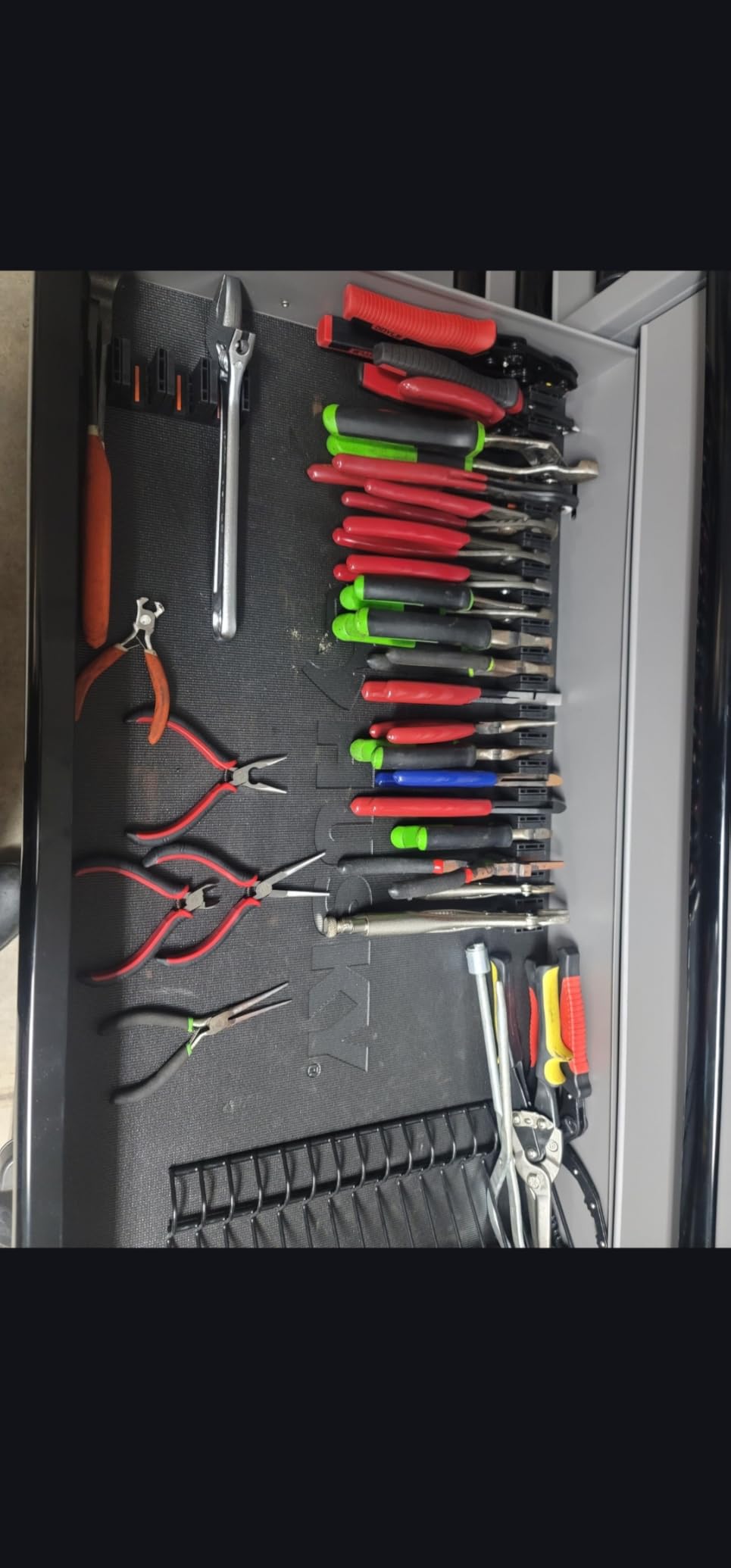ToolBox Widget Screwdriver Organizer Pro Series 4.0 - Magnetic Holder for Tool Drawers - Modular Toolbox Organizer System - Tool Storage for Professional & DIY Mechanics - 1 Pack, 12 Holders customer photo 1