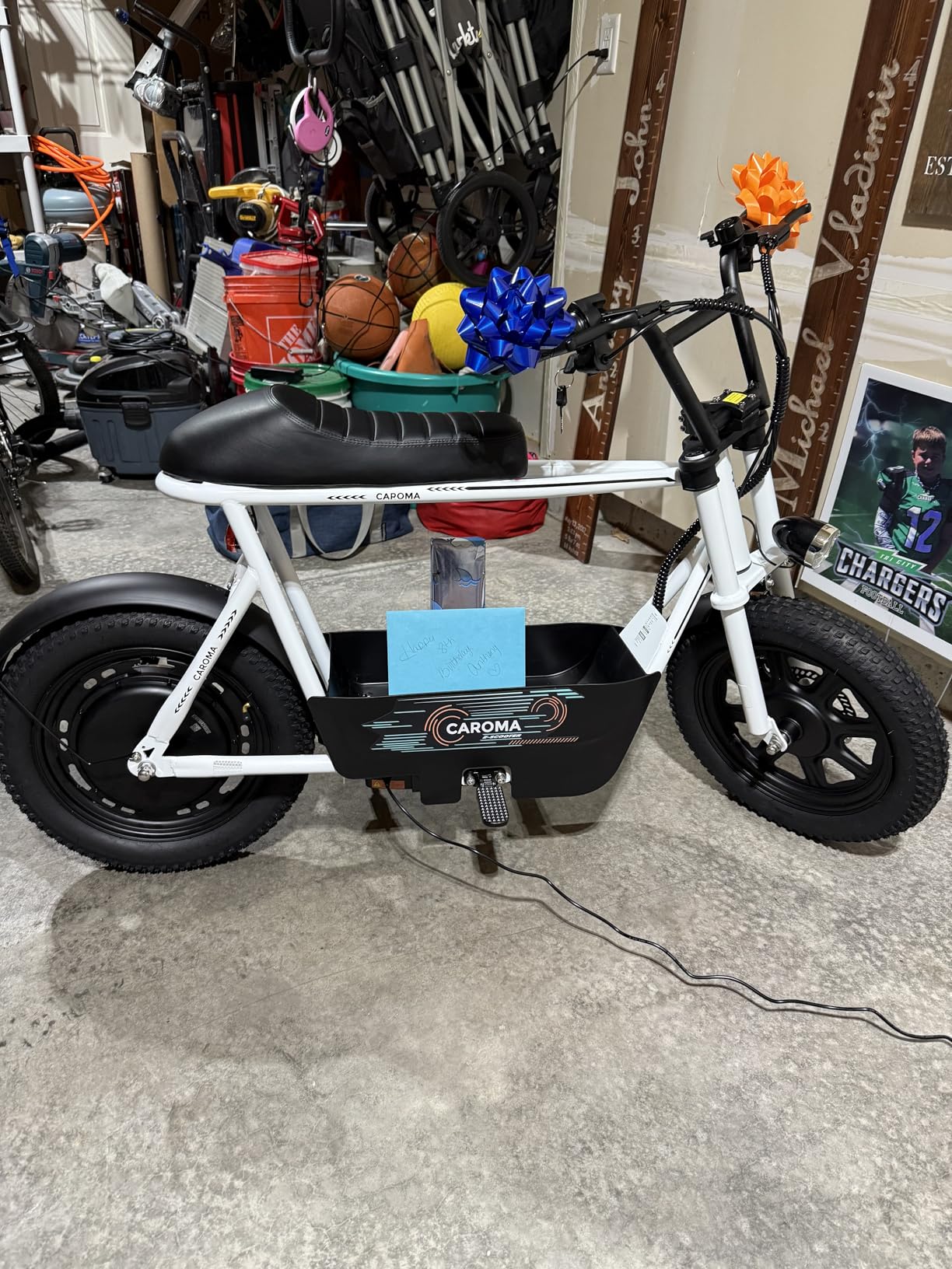 Caroma Peak 1200W Electric Scooter with Seat, 16