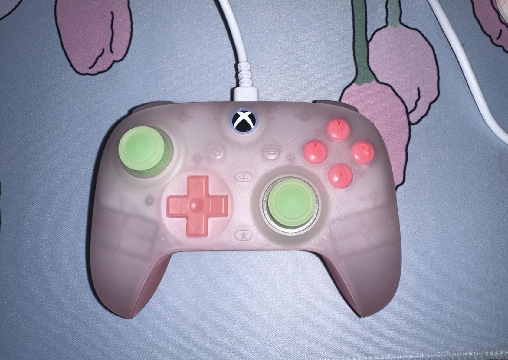 8BitDo Ultimate Mini Wired Controller for Xbox with RGB Lighting Fire Ring, Hall Effect Joysticks and Triggers, for Xbox Series X|S, Xbox One, Windows 10/11 - Officially Licensed (Translucent Pink) customer photo 1