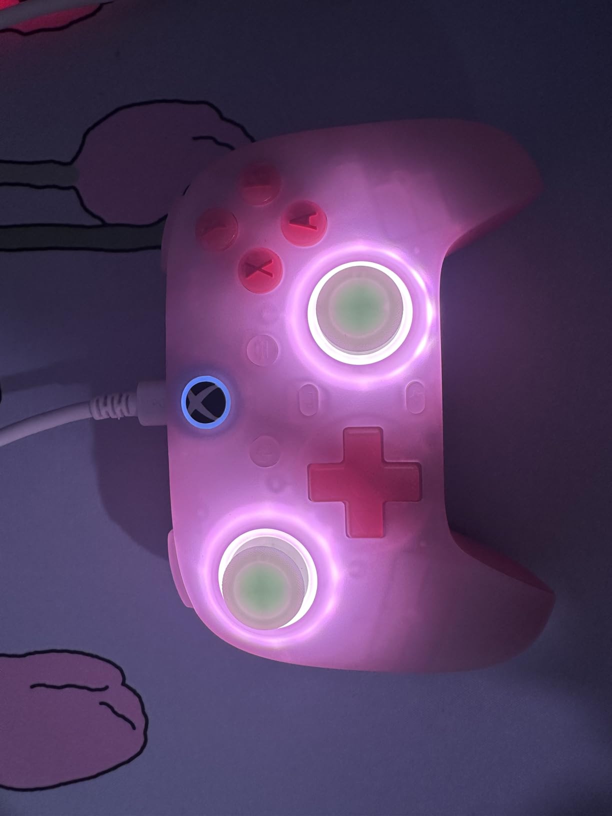8BitDo Ultimate Mini Wired Controller for Xbox with RGB Lighting Fire Ring, Hall Effect Joysticks and Triggers, for Xbox Series X|S, Xbox One, Windows 10/11 - Officially Licensed (Translucent Pink) customer photo 2