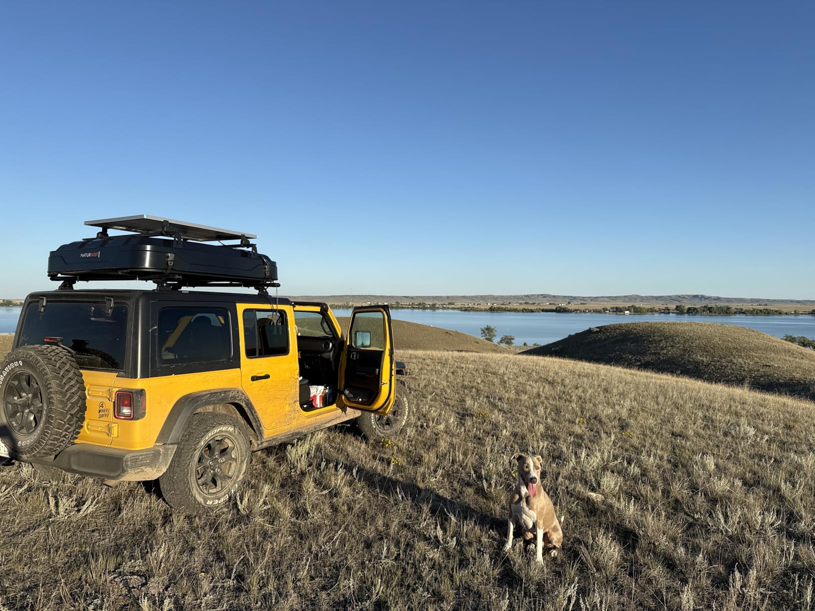 Naturnest Rooftop Tent Hard Shell, Easy Set Up Pop Up Large Tent for 2-3 Person Camping, Waterproof Windproof UV-Resistant Blackout 4 Season Tents for Truck, Jeep, SUV, Van, Trailer - Sirius 1 Plus customer photo 2