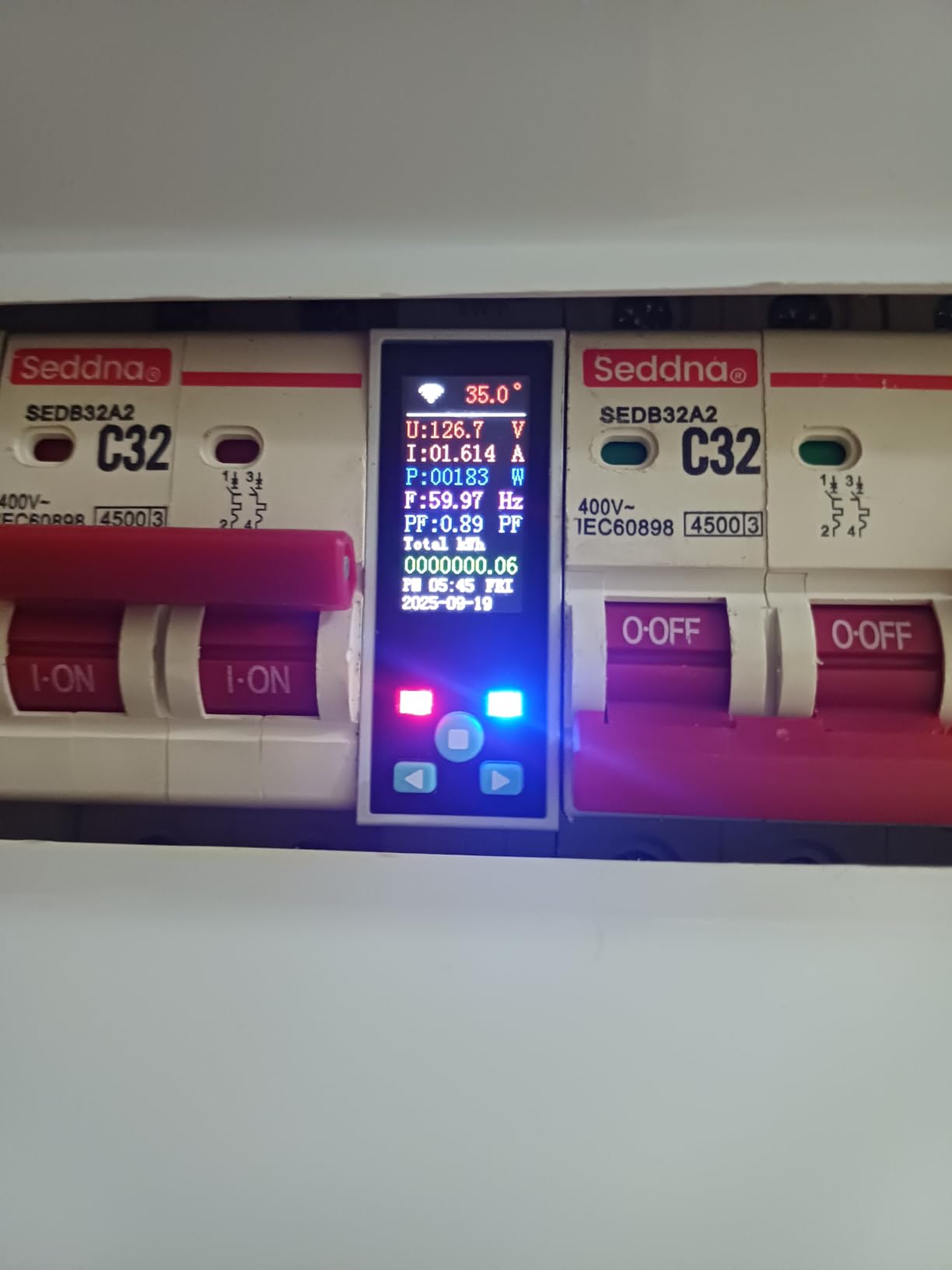 Smart Wifi Switch, 1P+N AC90-240V 1-50A, Smart Life/Tuya APP Remote Control, with Power Monitoring, Export/Clear Power Data, DIN Rail Mounted, with LCD Display, Recloser Function, FCC Certified customer photo 2