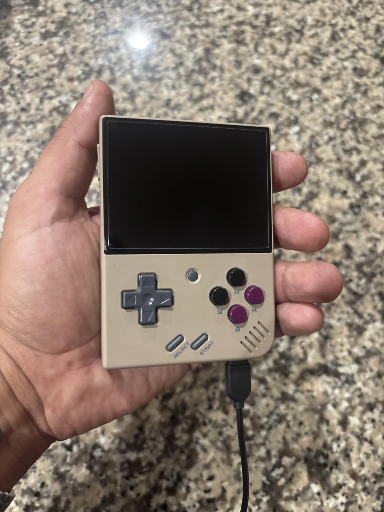 Miyoo Mini Plus with Portable Case Retro Emulator Handheld Game Console Latest Version with WiFi & RTC, 3.5'' 640*480 IPS Screen 3000mAh Battery, Gray 64GB customer photo 2