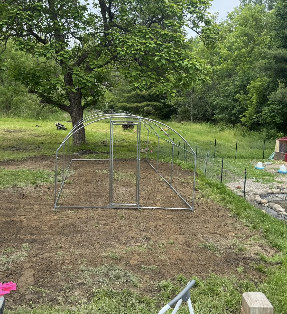 Large Metal Chicken Coop, Outdoor cage Run with Waterproof and Anti-UV Cover, Dome Roof Walk-in Poultry Cage Rabbit Duck House customer photo 1