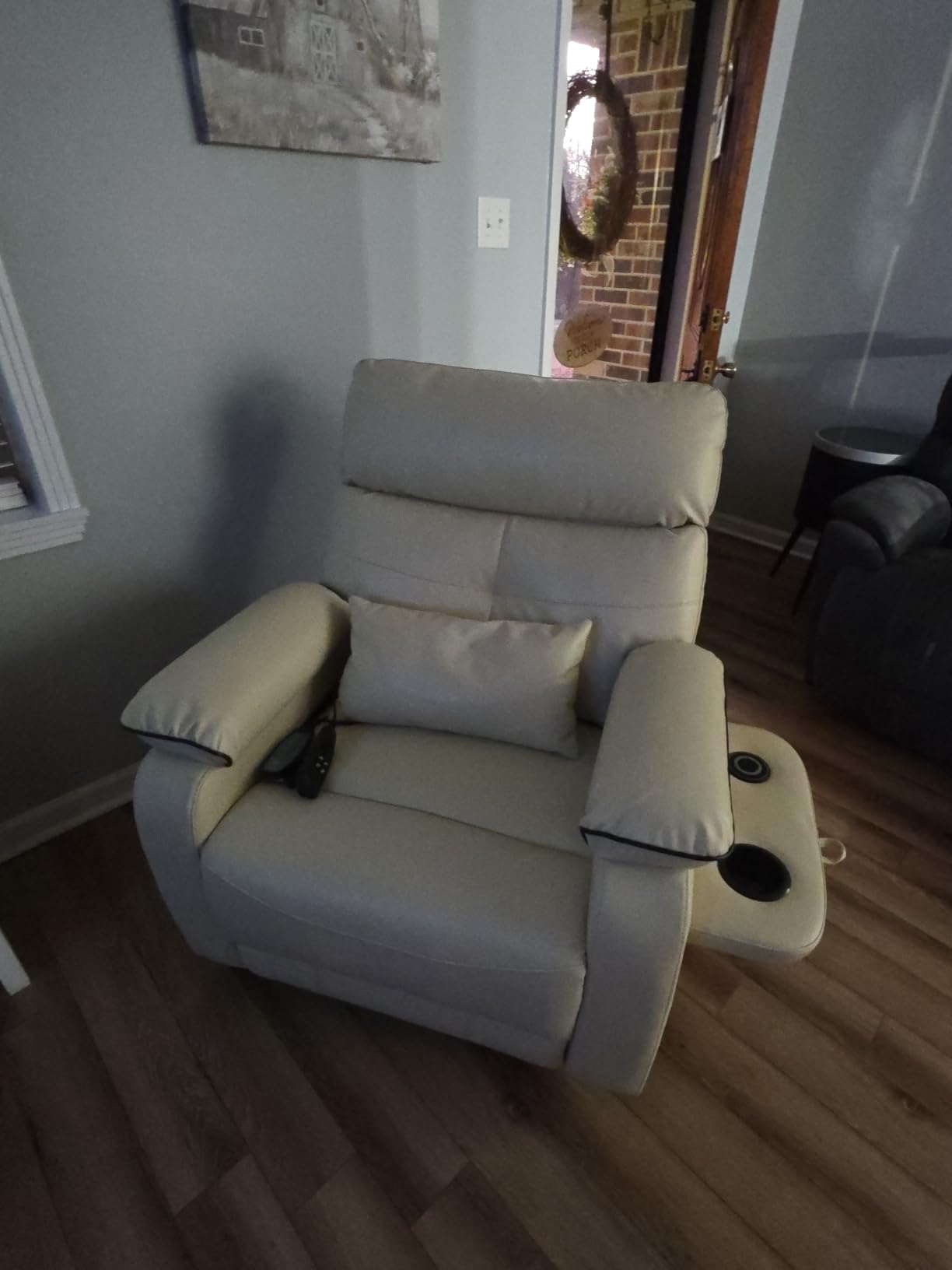 Dual Motor Power Lift Recliner Chair for Adult & Elderly, Infinite Position Lay Flat Lift Chair with Heat & Massage, Cup Holder, Lumbar Pillow, Wireless Charger, USB Ports, Leather customer photo 2