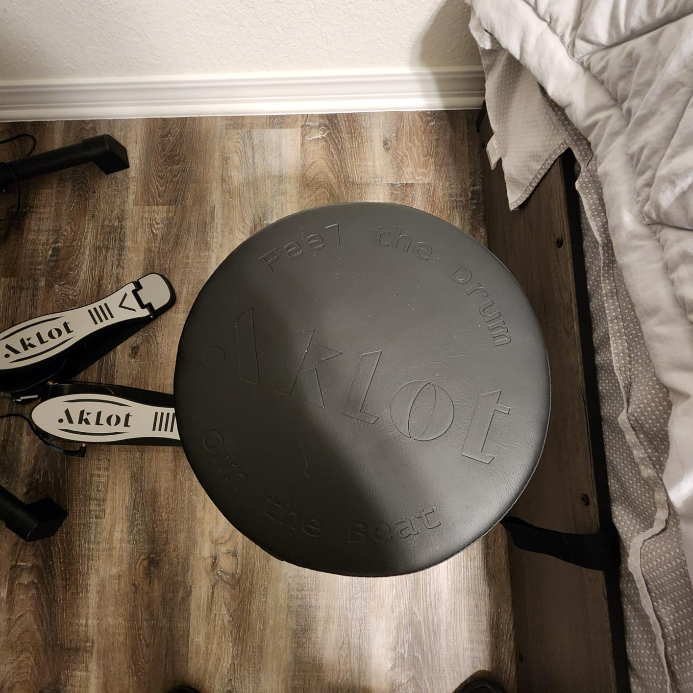 AKLOT B-CORE530 Electric Drum Set: Dual-Zone Quiet Mesh Drum Pads, 10'' Dual-Trigger Cymbals, Height-Adjustable Rack, 360 Sounds, USB MIDI, Lesson Book, Throne, Sticks, Headphones customer photo 1
