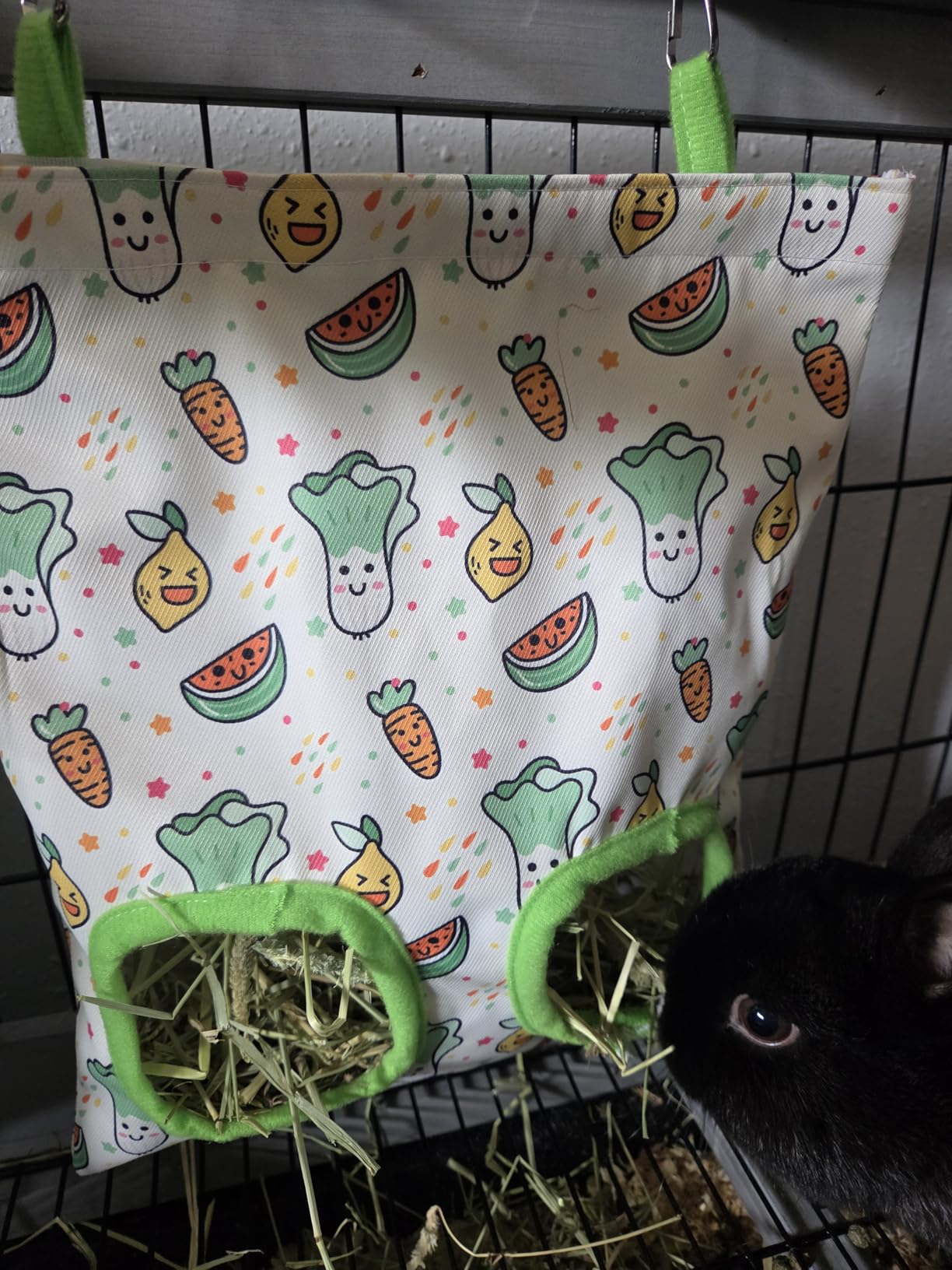 UPINS 2 Pack Guinea Pig Hay Feeder,Rabbit Hay Bag Hanging Hay Holder for Guinea Pig Cage Hay Feeder for Bunny Rabbits Chinchillas Hamsters Small Pets and Animals customer photo 2