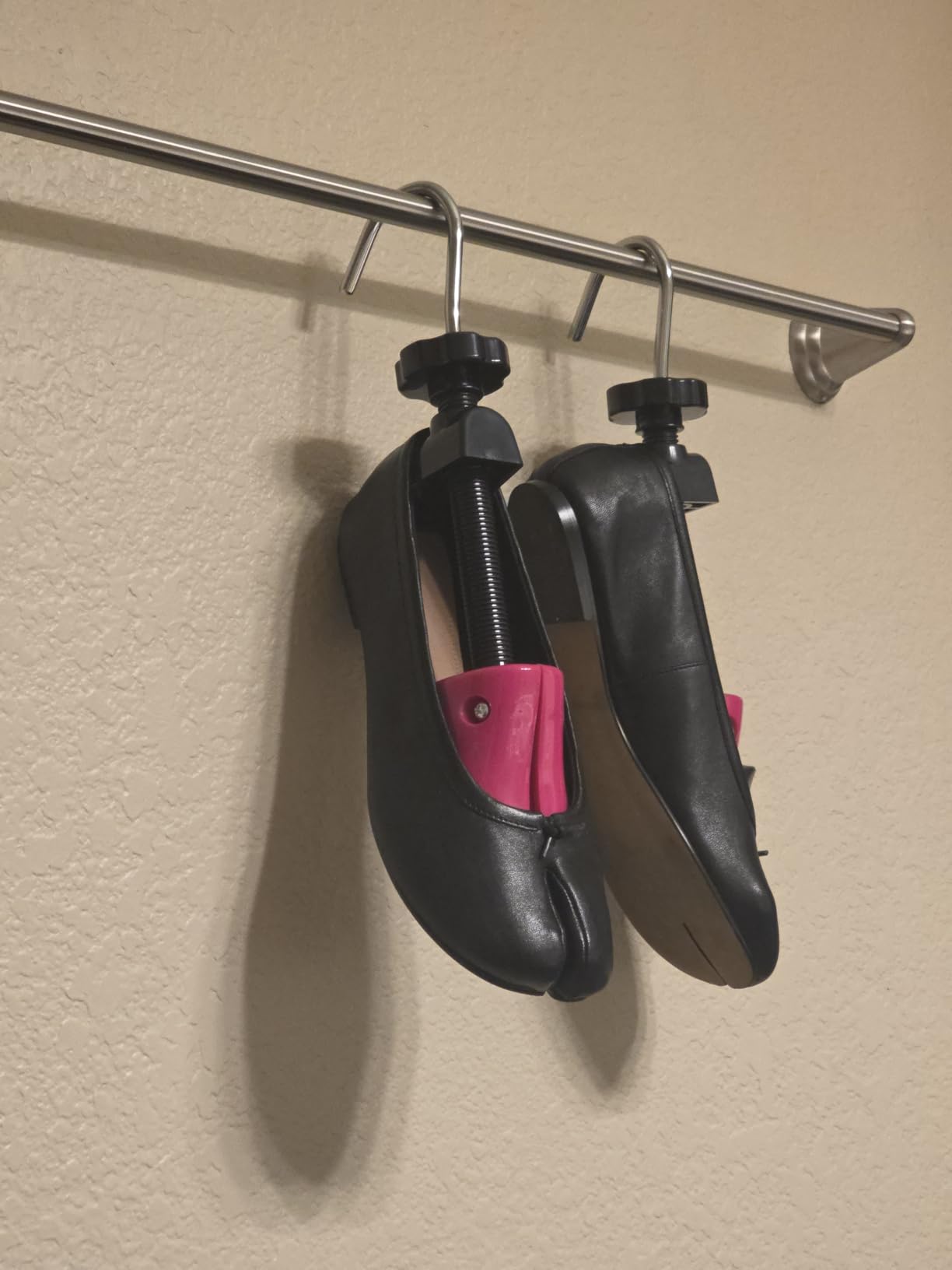 Plastic & Wooden Shoe Stretchers - Adjustable Shoe Widener Expander for Men and Women customer photo 2