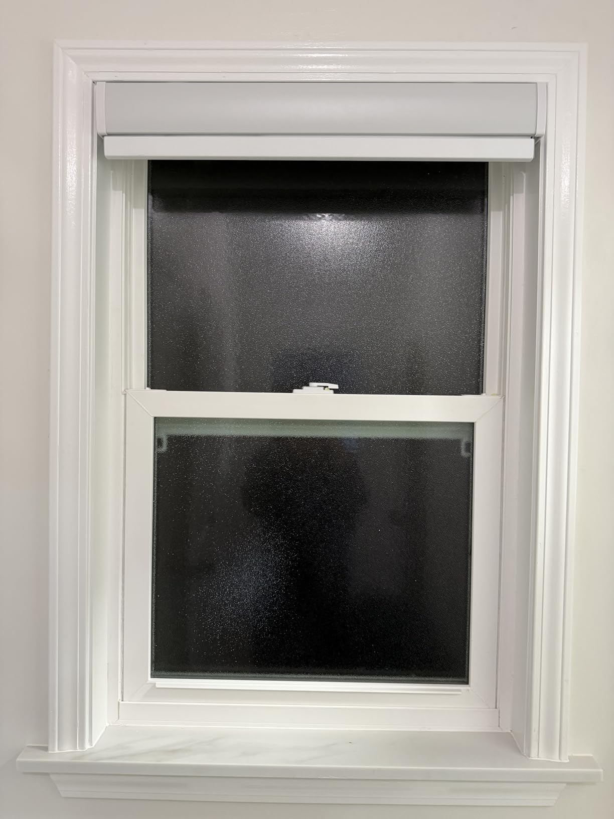 HeyBlinds Motorized Blinds with Remote, 100% Blackout Smart Blinds, Automatic Shades for Windows Compatible with Alexa Google and Homekit, Custom Size(Light Chaser-Perla Bianca BO) customer photo 1