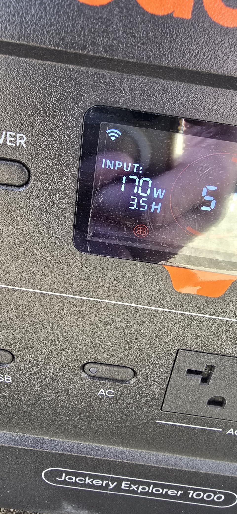 SOKIOVOLA N-Type 16BB 200W Portable Solar Panel for EF/Jackery/Bluetti/Anker Power Station Foldable Solar Panel 25% High Efficiency IP68 Waterproof for Outdoor Trip RV Camping Blackout Off Grid customer photo 2