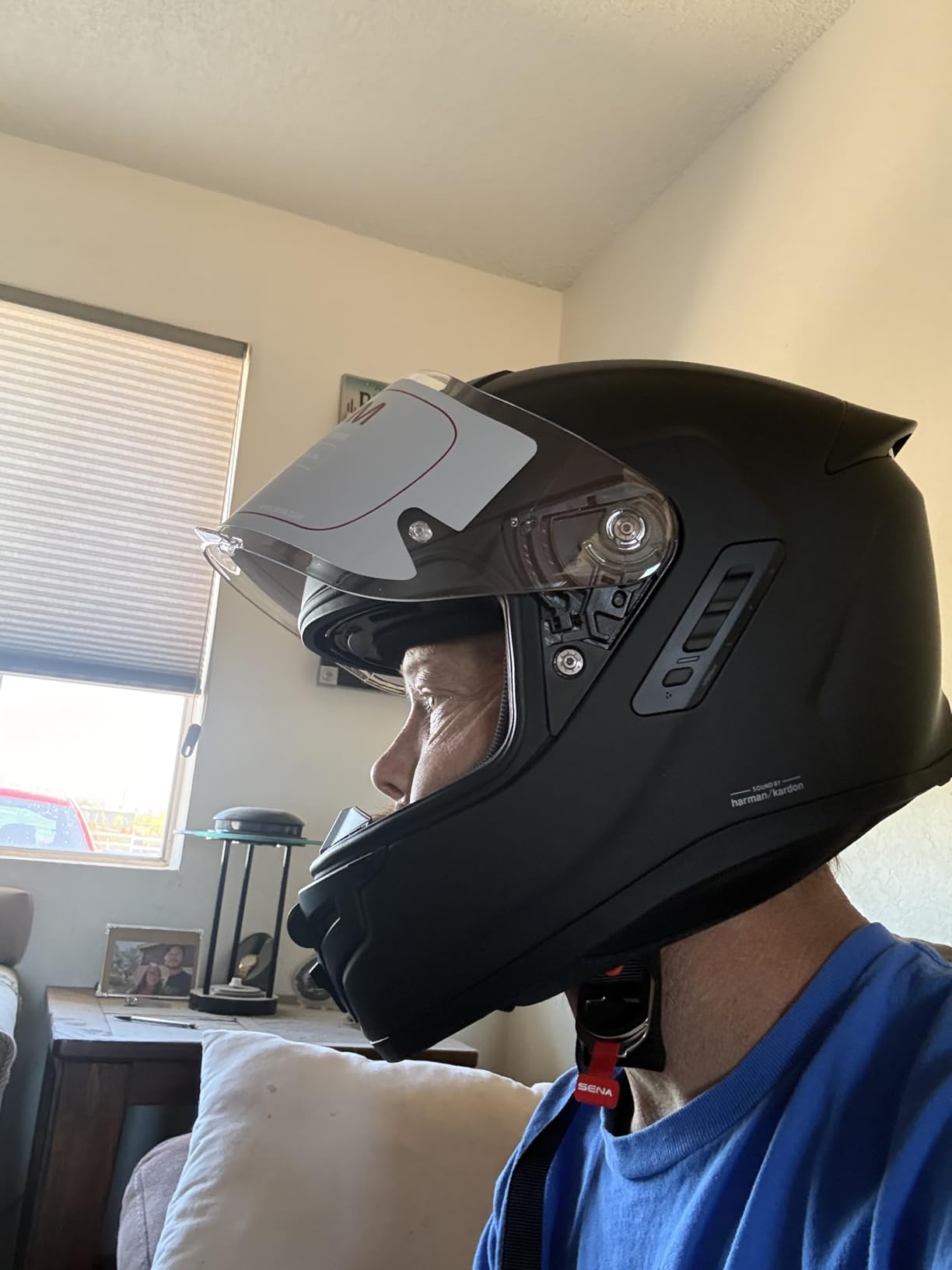 Sena Phantom ANC Full Face Smart Motorcycle Helmet with Integrated Communications, LED Lighting, and 2nd Generation Sound by Harman Kardon customer photo 1