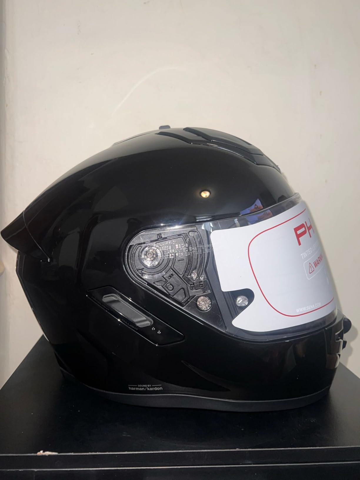 Sena Phantom ANC Full Face Smart Motorcycle Helmet with Integrated Communications, LED Lighting, and 2nd Generation Sound by Harman Kardon customer photo 2