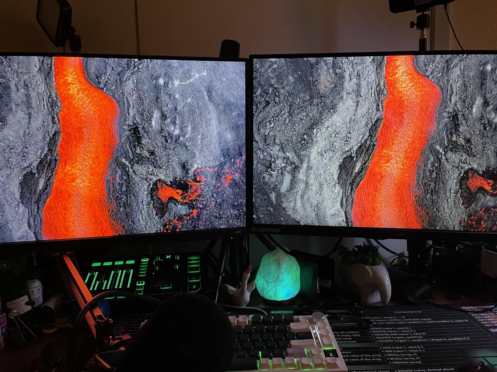Acer Nitro 27 Inch WQHD 2560 x 1440 ZeroFrame Design IPS Gaming Monitor - AMD FreeSync Premium - Up to 240Hz Refresh - Up to 0.5ms - KG271U W3bmiipx customer photo 2