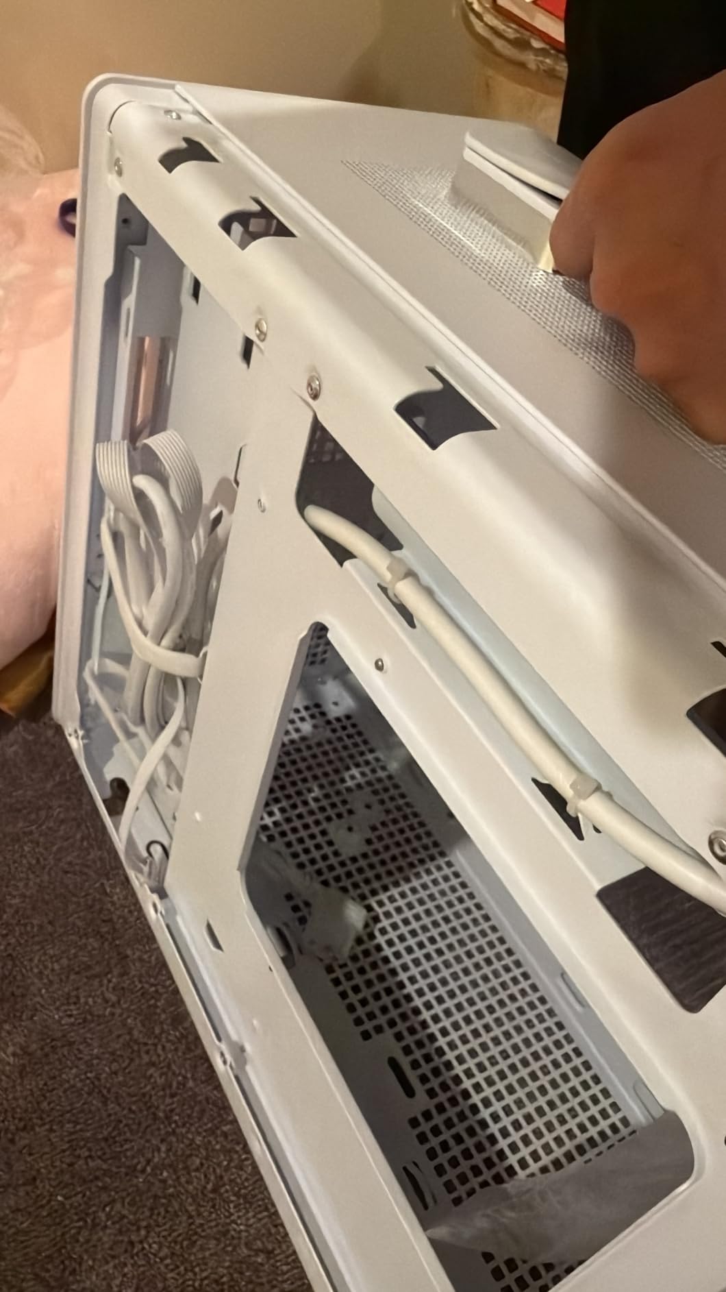 b-Pellucid Mini Black Gaming MicroATX Case with USB C. Support up to 6 x 120mm fans for Extreme Cooling with Tempered Glass side window. Carrying Handle for Portability to any BYOC Lanparty. customer photo 2
