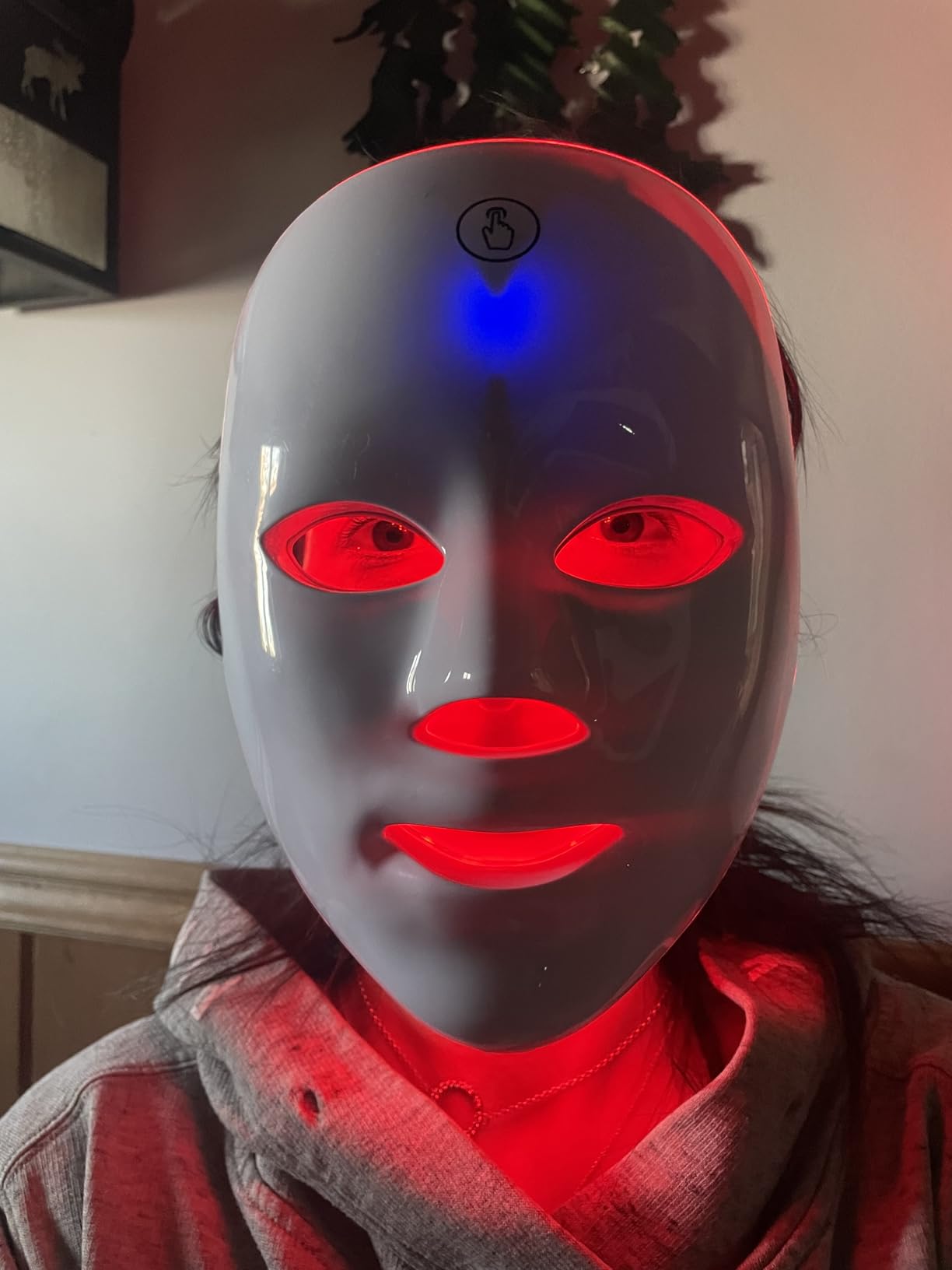 7-1 Colors Red Light Therapy For Face, LED Facial Skin Care Mask, Red Light Mask for Face, LED Facial Mask Light, Salon or Home, White customer photo 1