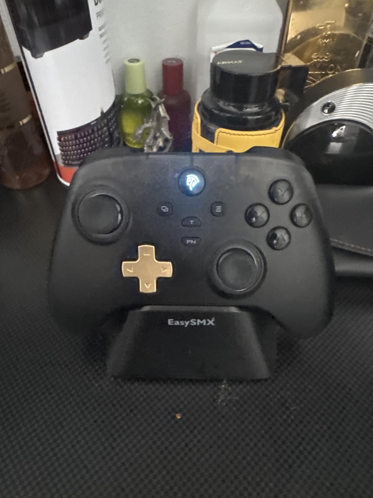 EasySMX D05 PC Controller - Enhanced Wireless Bluetooth Pro Controller with Charging Dock/Hall Sensor/RGB Lighting - No Stick Drift, No Dead Zone - Work for Windows PC, Android, Steam and Switch customer photo 1