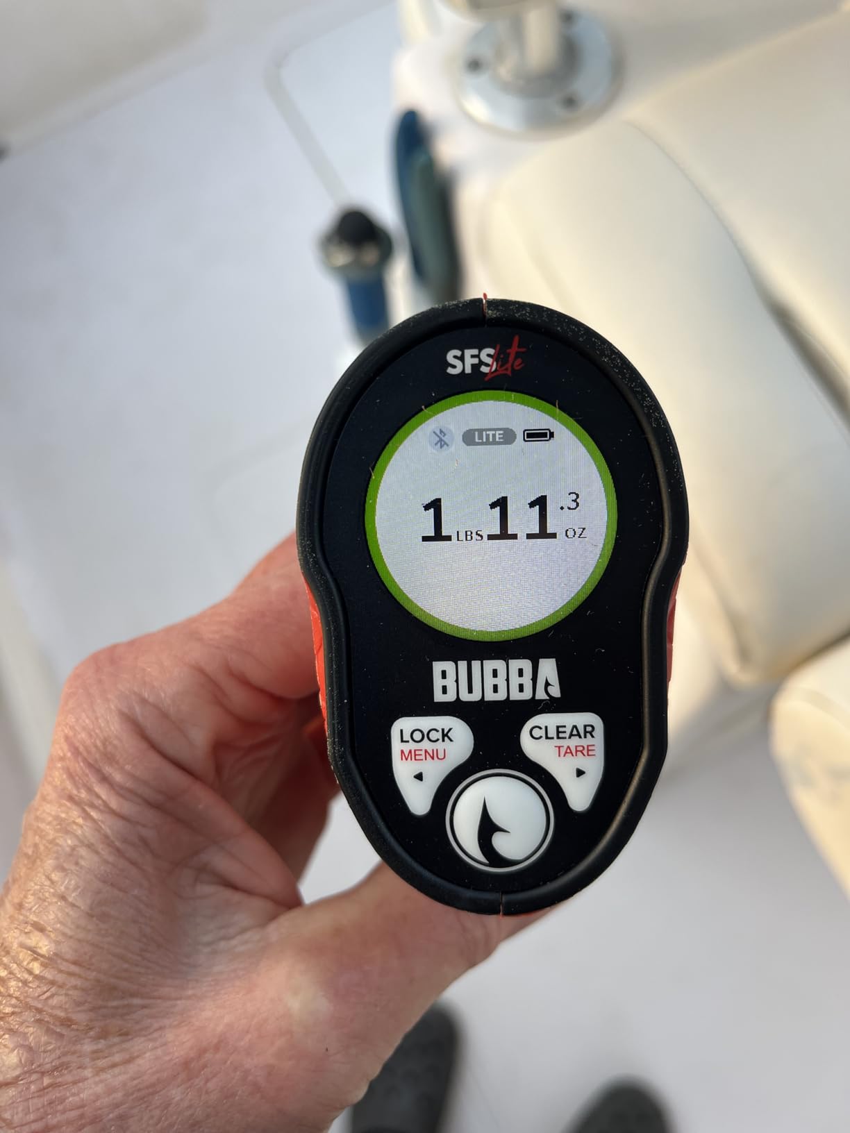 BUBBA Smart Fish Scale LITE, Tournament Fishing Tool with Bluetooth App Compatability, LED Screen, 60lb Limit customer photo 1