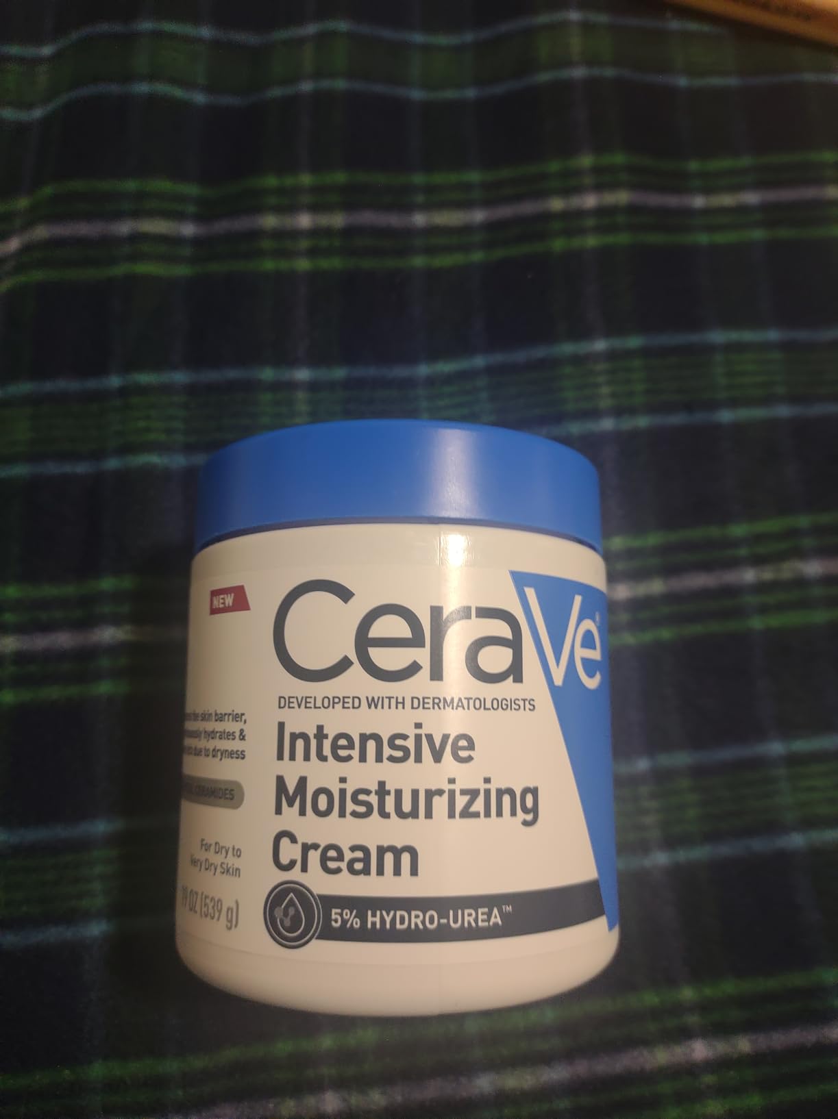 CeraVe Intensive Moisturizing Cream, Body Moisturizer With Shea Butter, 72H Hydration + Skin Barrier Repair, Fragrance-Free Body Lotion For Extremely Dry Skin, 19oz customer photo 2