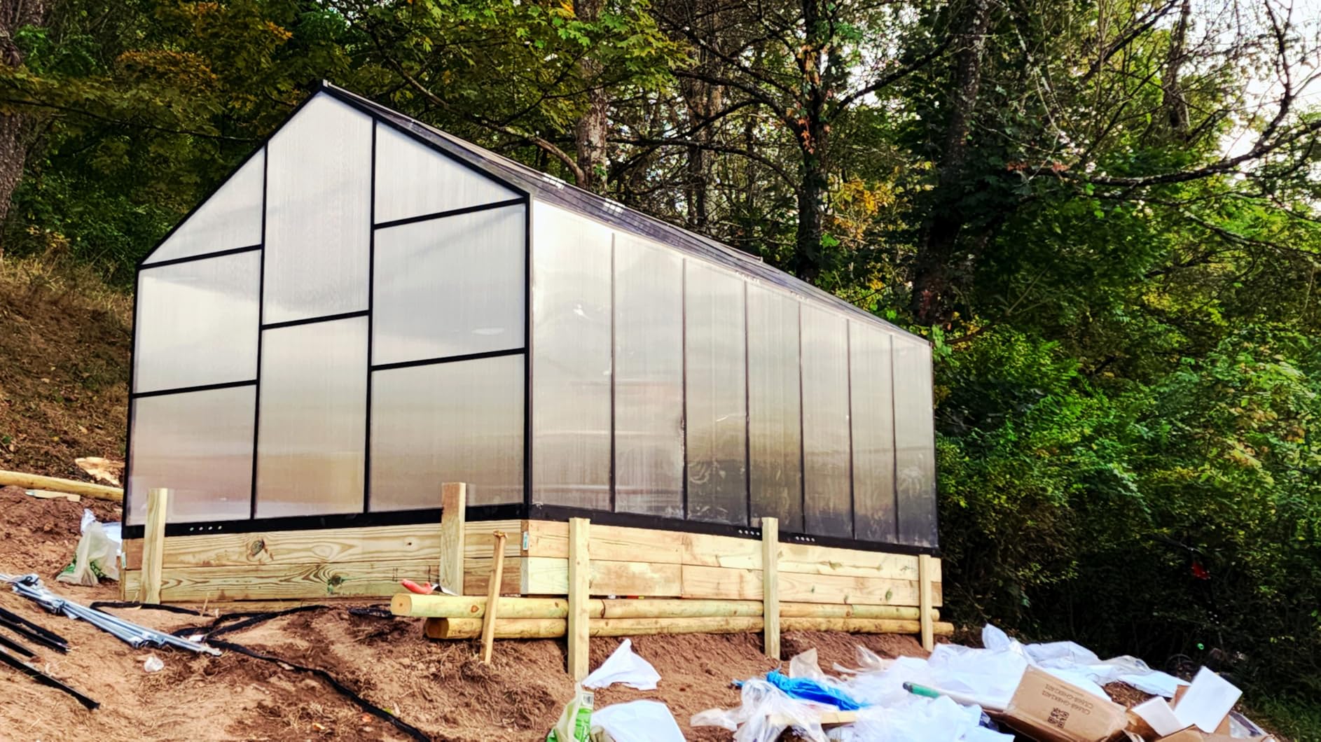 8x10FT Greenhouse Kits with Hygrometer, Polycarbonate Green Houses for Outside Heavy Duty with Aluminum Frame, Walk in Greenhouses with Drainage Channel Roof Vent for Backyard or Garden Use customer photo 1