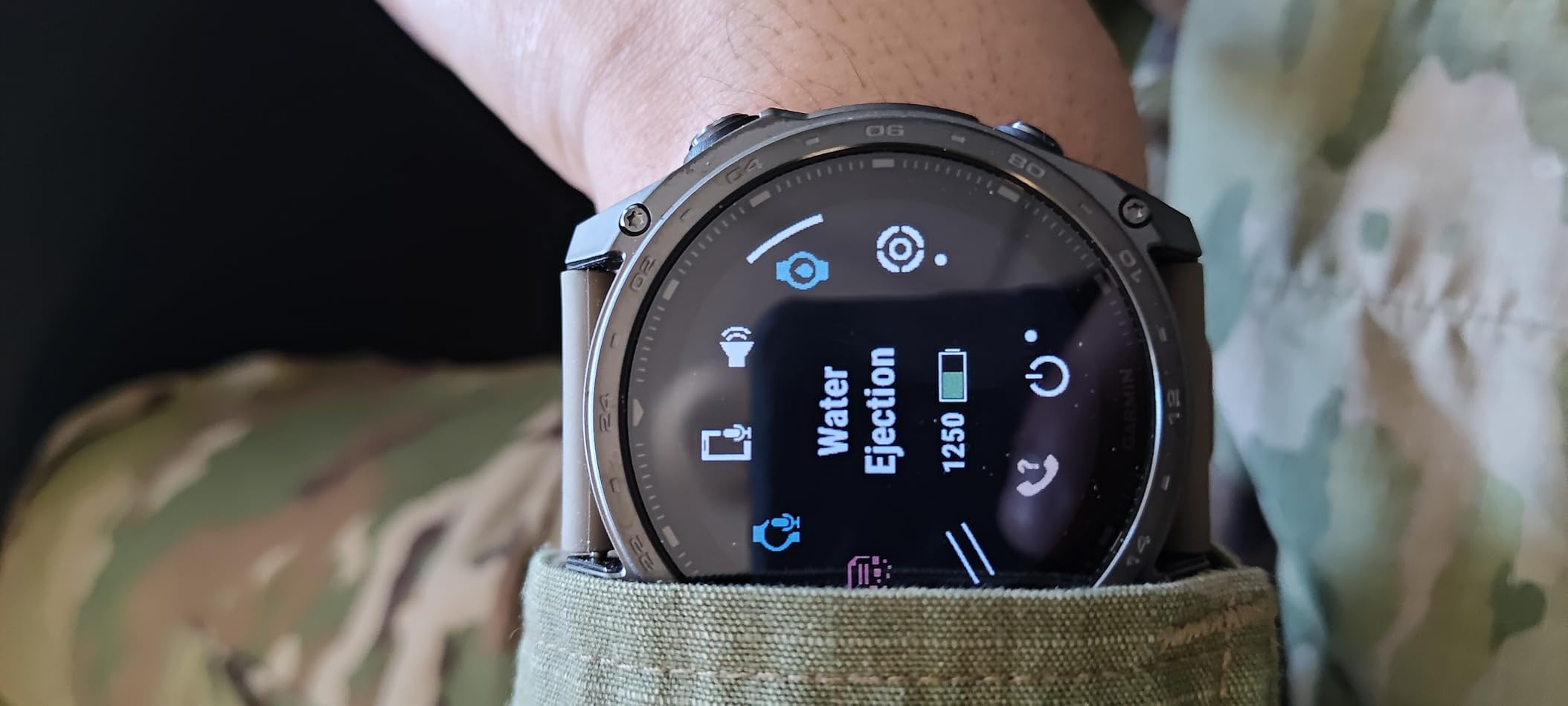 Garmin tactix 8 51mm, Solar Charged Display, Elite, Premium Tactical GPS Smartwatch, Includes Applied Ballistics Elite Solver, Titanium Bezel, Sapphire Lens customer photo 1