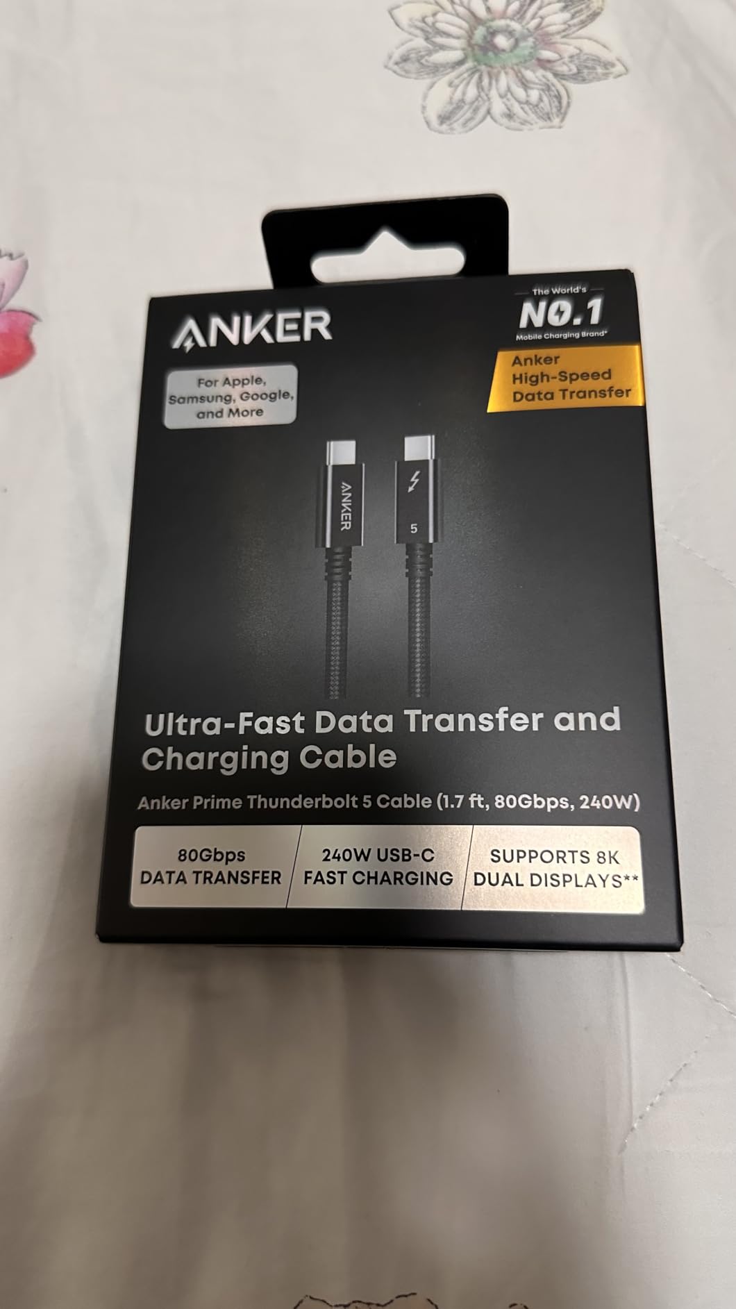 Anker Prime Thunderbolt 5 Cable, 3.3 FT USB C to USB C Cable, 240W Charging, 80Gbps Data Transfer, Up to 120Gbps Bandwidth, 8K/4K Displays, for iPhone 16, MacBook, and More (Thunderbolt 5-Certified) customer photo 2