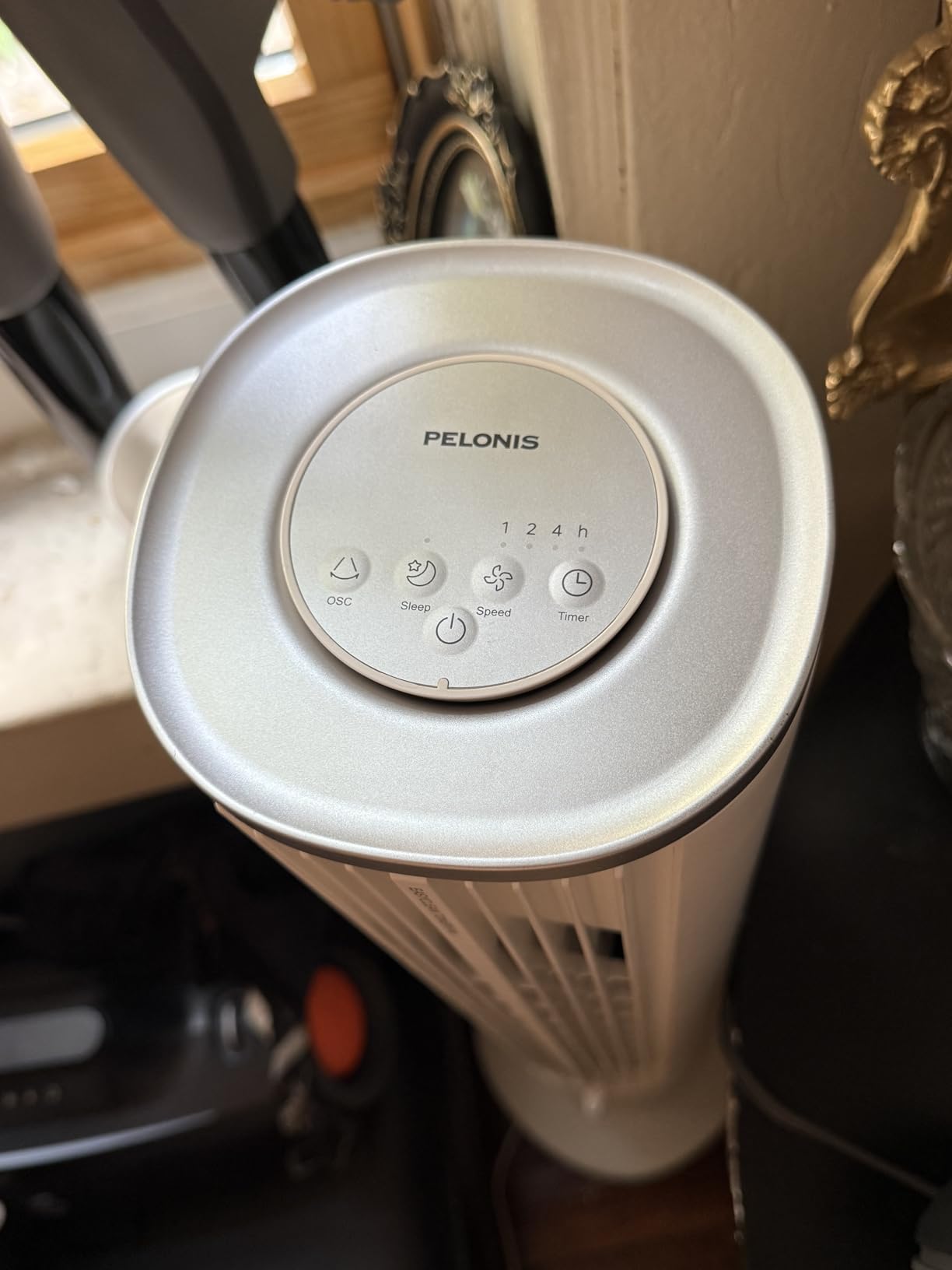 PELONIS 40 inch Bladeless Tower Fan for Bedroom, Standing Fan with Remote Control, 26ft/s, 90° Oscillation, 3 Speed Settings, 27 Db, 3 Modes, 15-Hour Timer, LED Display, Fan that Blows Cold Air, Grey customer photo 2