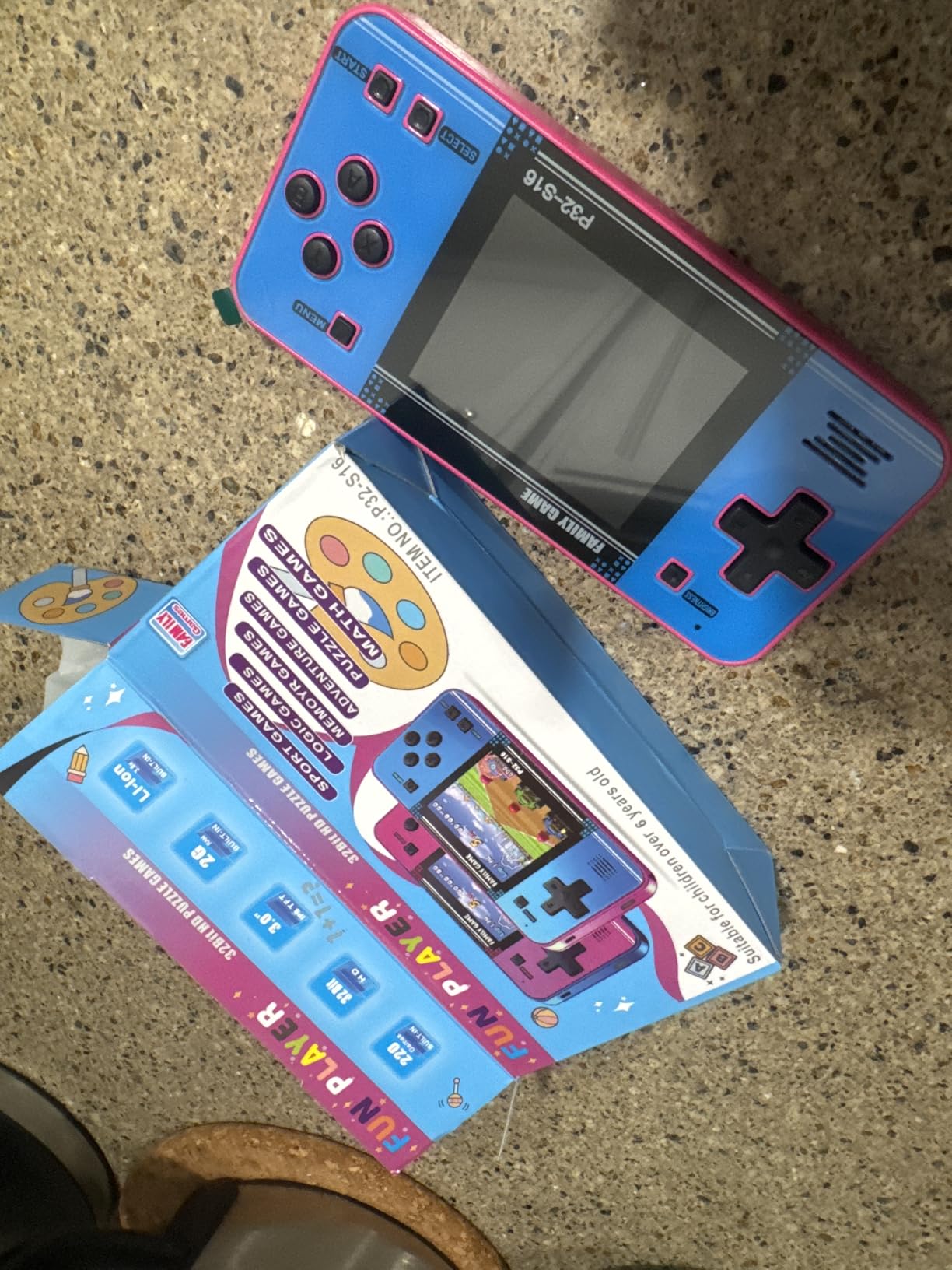 Handheld Game for Kids ，Built-in 220 32-bit Video Games, 3.0