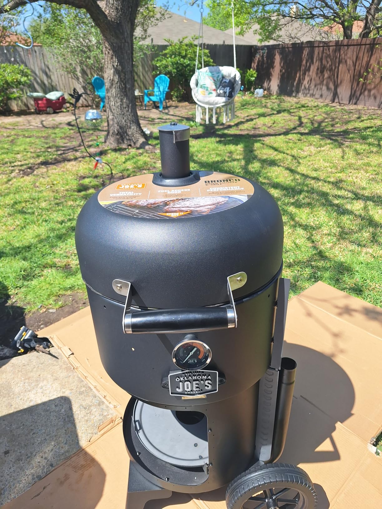 Oklahoma Joe's Bronco 18 in. Heavy Duty Charcoal Drum Smoker and Grill with 284 sq. in. Cooking Area, Black customer photo 1