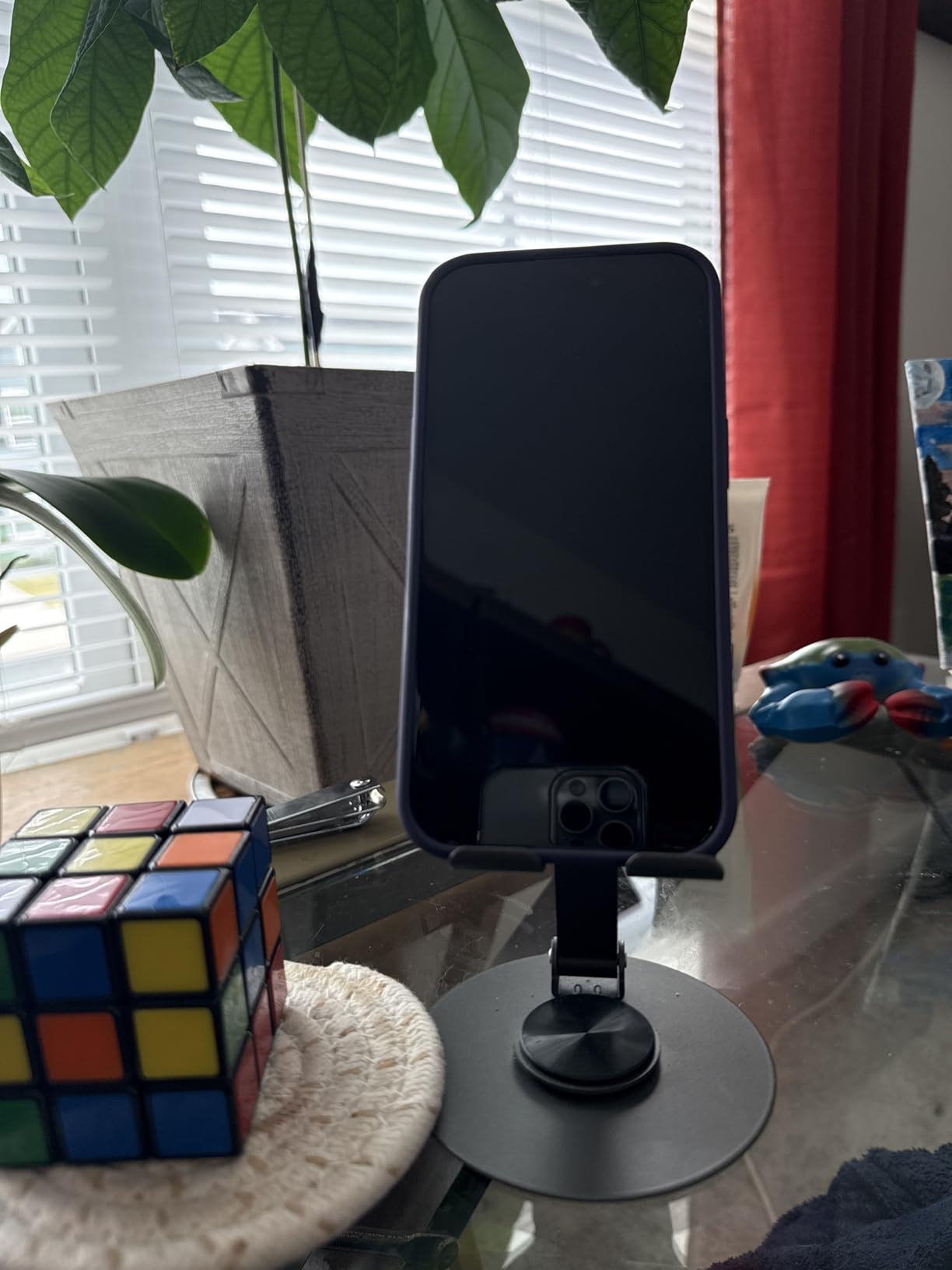 Adjustable Cell Phone Stand, 360 Rotating Foldable Desktop Cellphone Stand with Anti-Slip Base Portable Phone Holder (Wood) customer photo 2