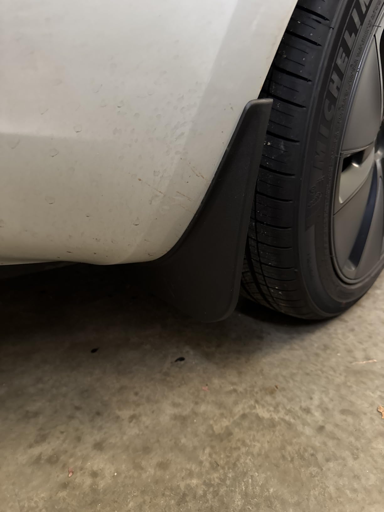 REEVAA 2026 Tesla New Model Y Juniper Accessories - Mud Flaps [Protect Paint, No Drilling Required] All-Weather Splash Guard Body Kits for Model Y Juniper 2025-2026, Black (Set of 4) customer photo 1