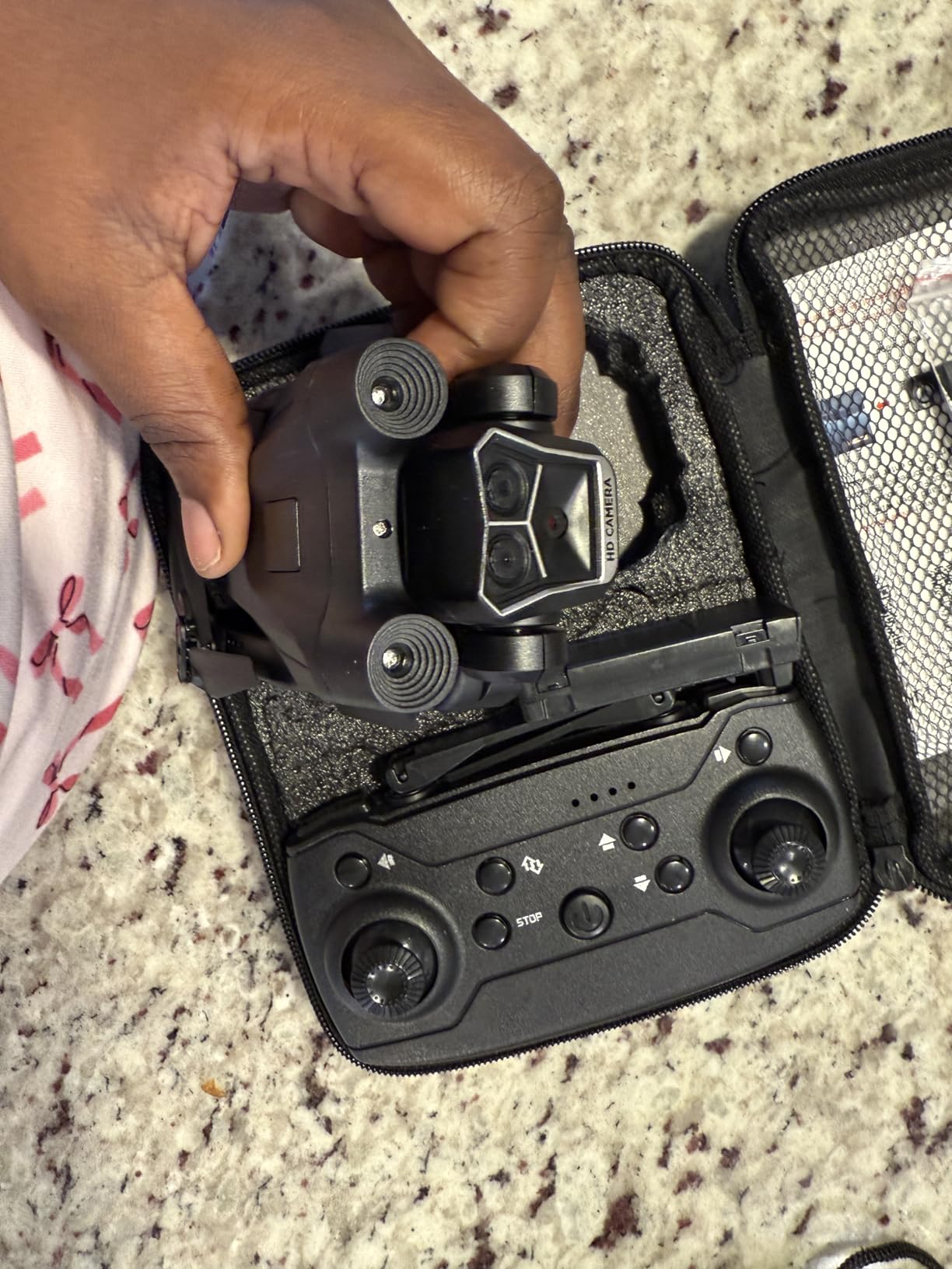 Drone with Camera 1080P HD, Mini Drone for Beginners Kids Adults, RC Quadcopter with 2 Batteries, Carrying Case, Stable Hover, Trajectory Flight, Gravity Control, One Key Take Off/Land, Black customer photo 2