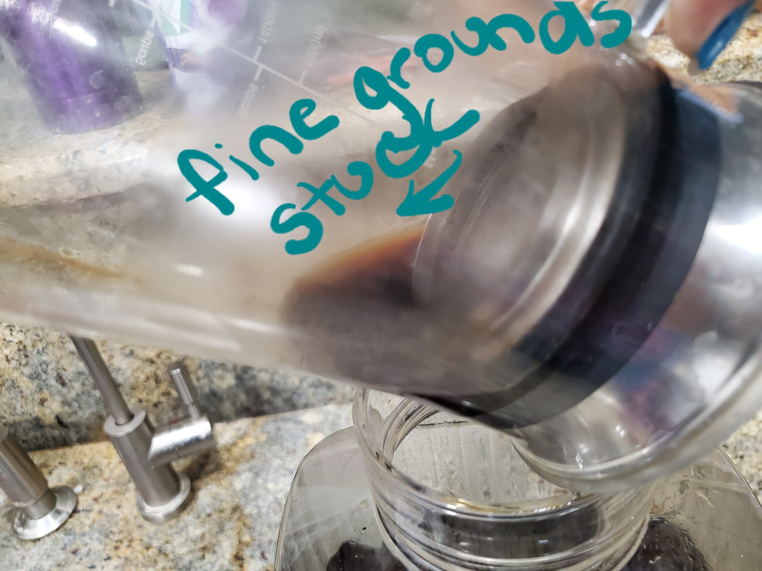 Aquach 68oz Cold Brew Coffee Tea Maker, Glass Pitcher & Stainless Steel Filter, Dishwasher Safe Iced Coffee Tea Maker with Airtight Lid and Large Handle customer photo 2