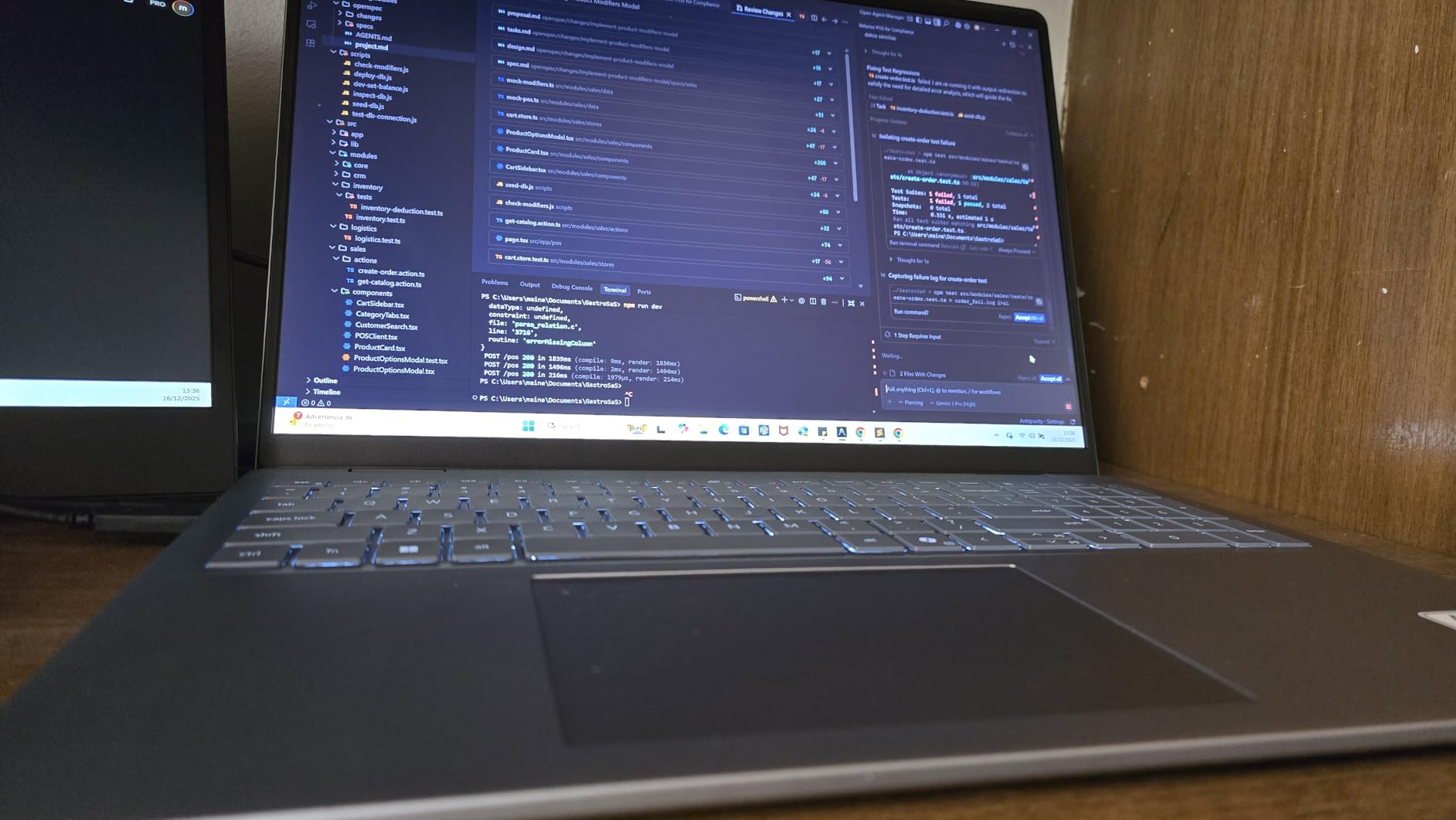 Dell 16 Plus Laptop DB16250-16.0-inch 16:10 2.5K (2560x1600) Display, Intel Core Ultra 9 288V, 32GB LPDDR5X Memory, 2TB SSD, Arc Graphics, Backlit Copilot Key Keyboard, Windows 11 Home customer photo 1
