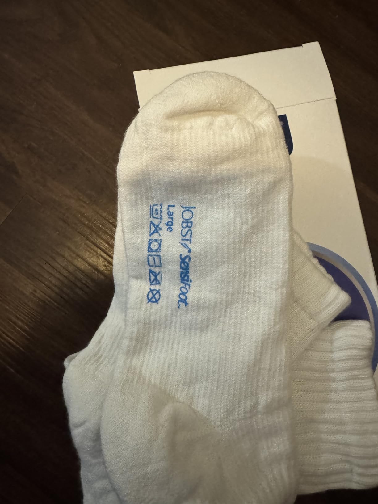JOBST SensiFoot Diabetic Compression Socks for Men and Women 8-15 mmHg with Seamless Toe customer photo 2