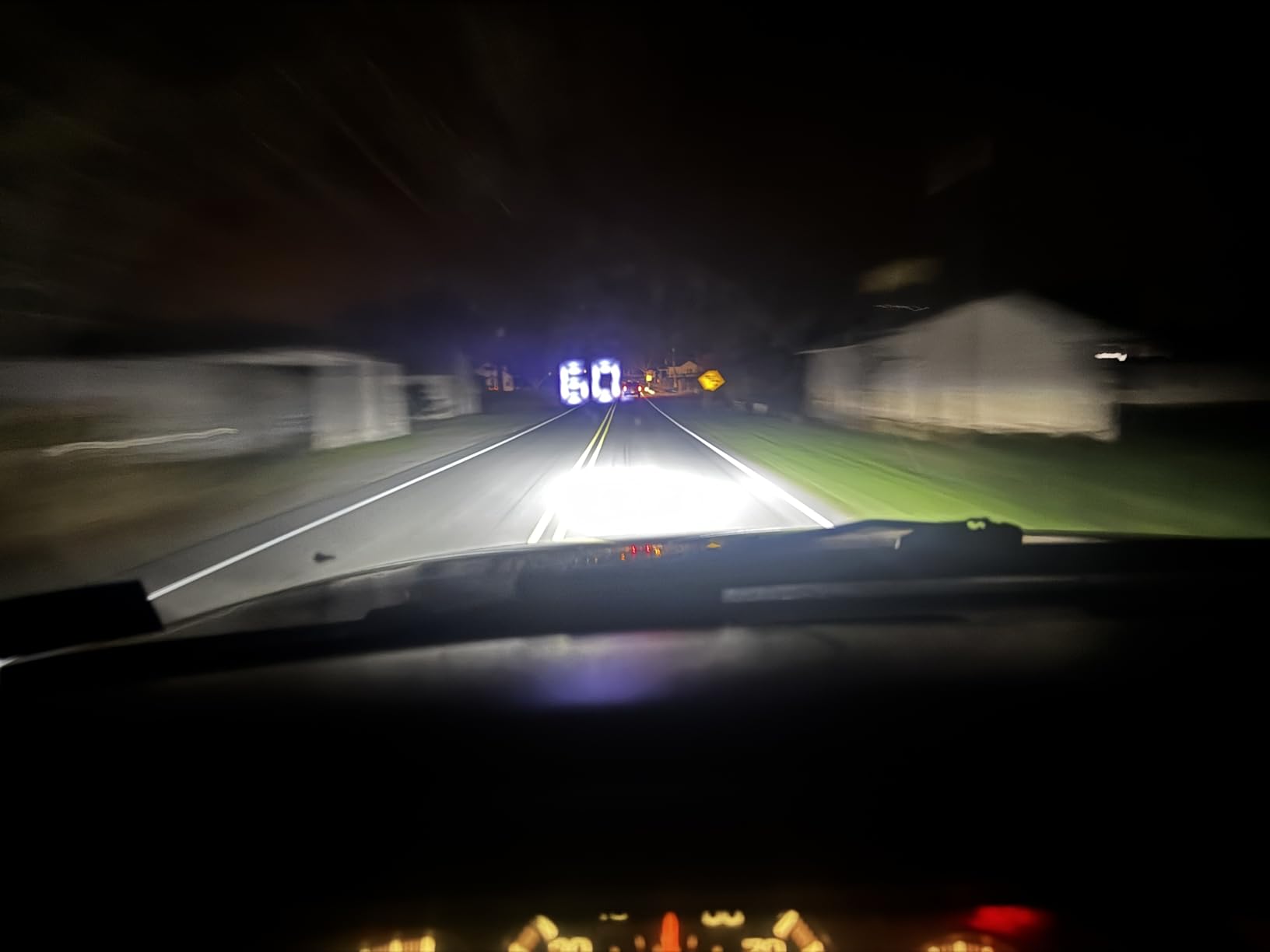 Heads up Display for Cars,Car HUD,Head up Display for Car,Digital GPS HUD Speedometer,USB Cable Plug and Play,Automatic Brightness Adjustment,Large Font Display (K1-White) customer photo 2