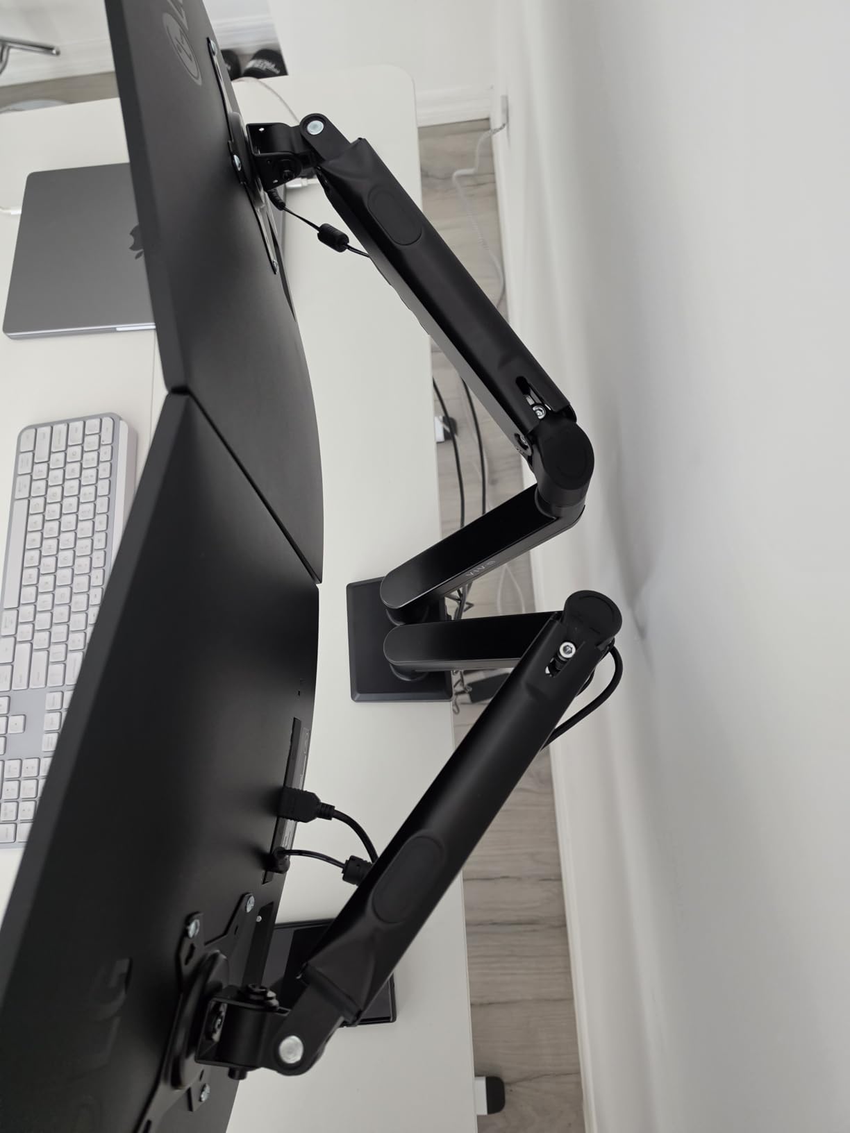 VIVO Premium Aluminum Heavy Duty Dual Monitor Arm (STAND-V220Q) for Ultrawide Monitors up to 40 inches and 30 lbs Each, Desk Mount Stand, Pneumatic Height, Max VESA 100x100, Black customer photo 1