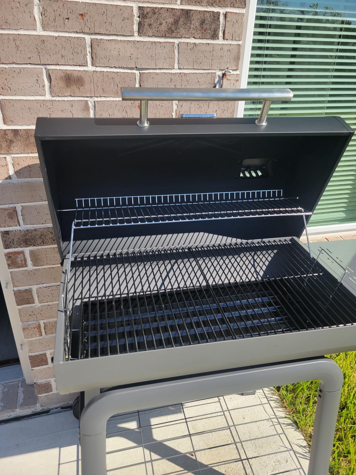 Feasto Heavy-Duty 30-Inch Charcoal Grill with Offset Smoker Grill | Side Table & 815 Sq. In Cooking Space, Outdoor BBQ Grill for Outdoor Barbecue in Backyard, Patio and Parties, Black customer photo 1