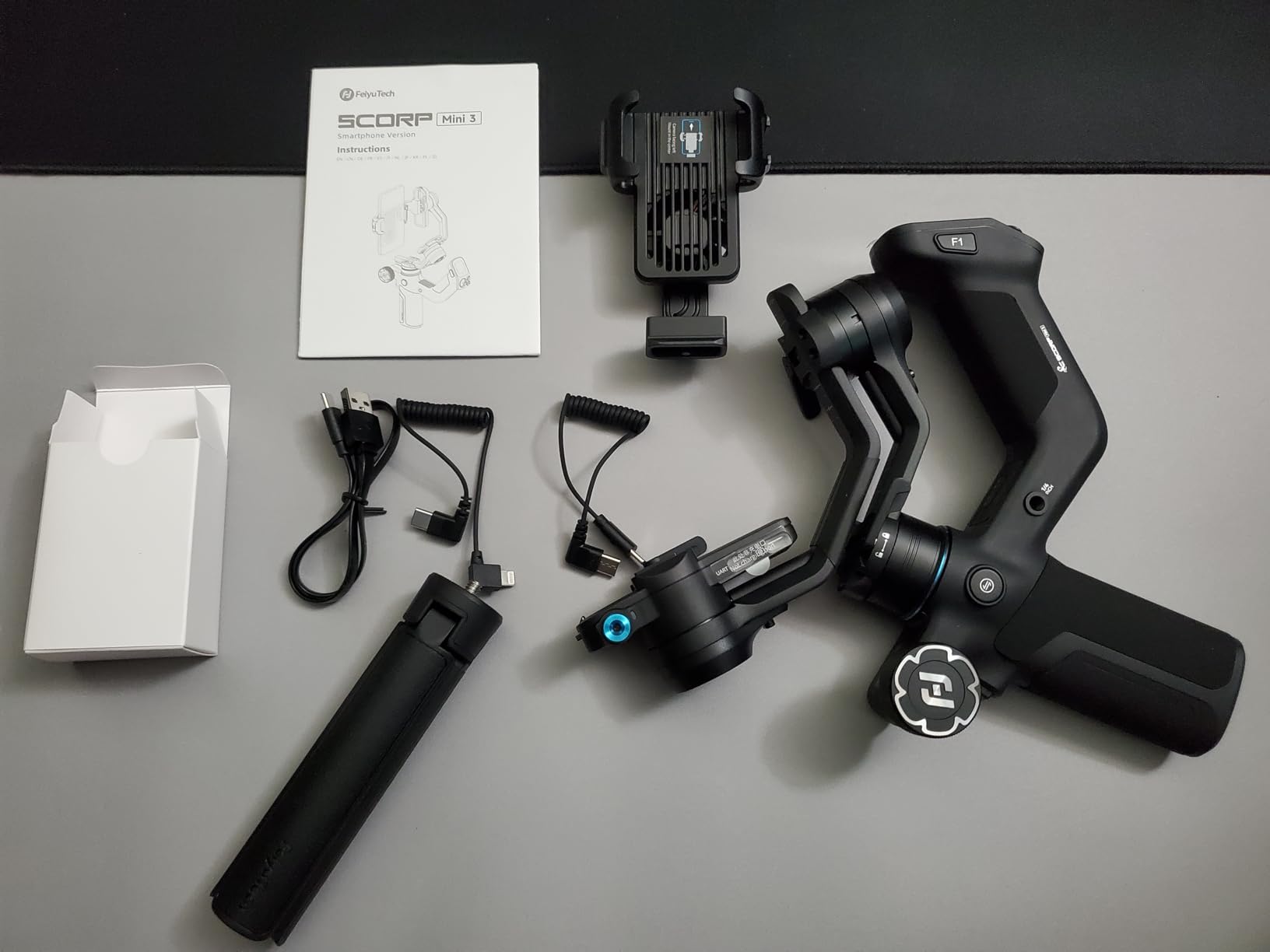 SCORP Mini 3 Kit Gimbal Stabilizer for Mirrorless Cameras & Smartphone, 4.41lbs Payload, Built-in AI Tracking, Quick Vertical Shooting, for Sony/Canon/Nikon/Fujifilm/DJI Action/Gopro/iPhone customer photo 1