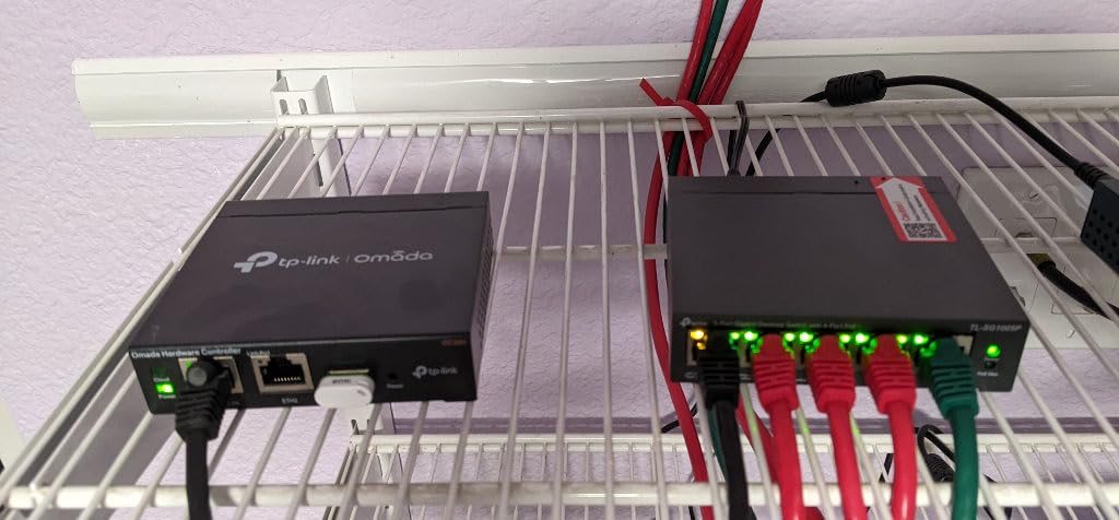 TP-Link 24 Port PoE Gigabit Switch(SG2428LP) | 16 PoE+ Ports, 8 Non-PoE Ports, 4 SFP Ports | 150W Budget | Omada Full Managed | Fanless | L2 Managed | VLAN, ZTP, LAG, PoE Recovery | 5-Year Warranty customer photo 2