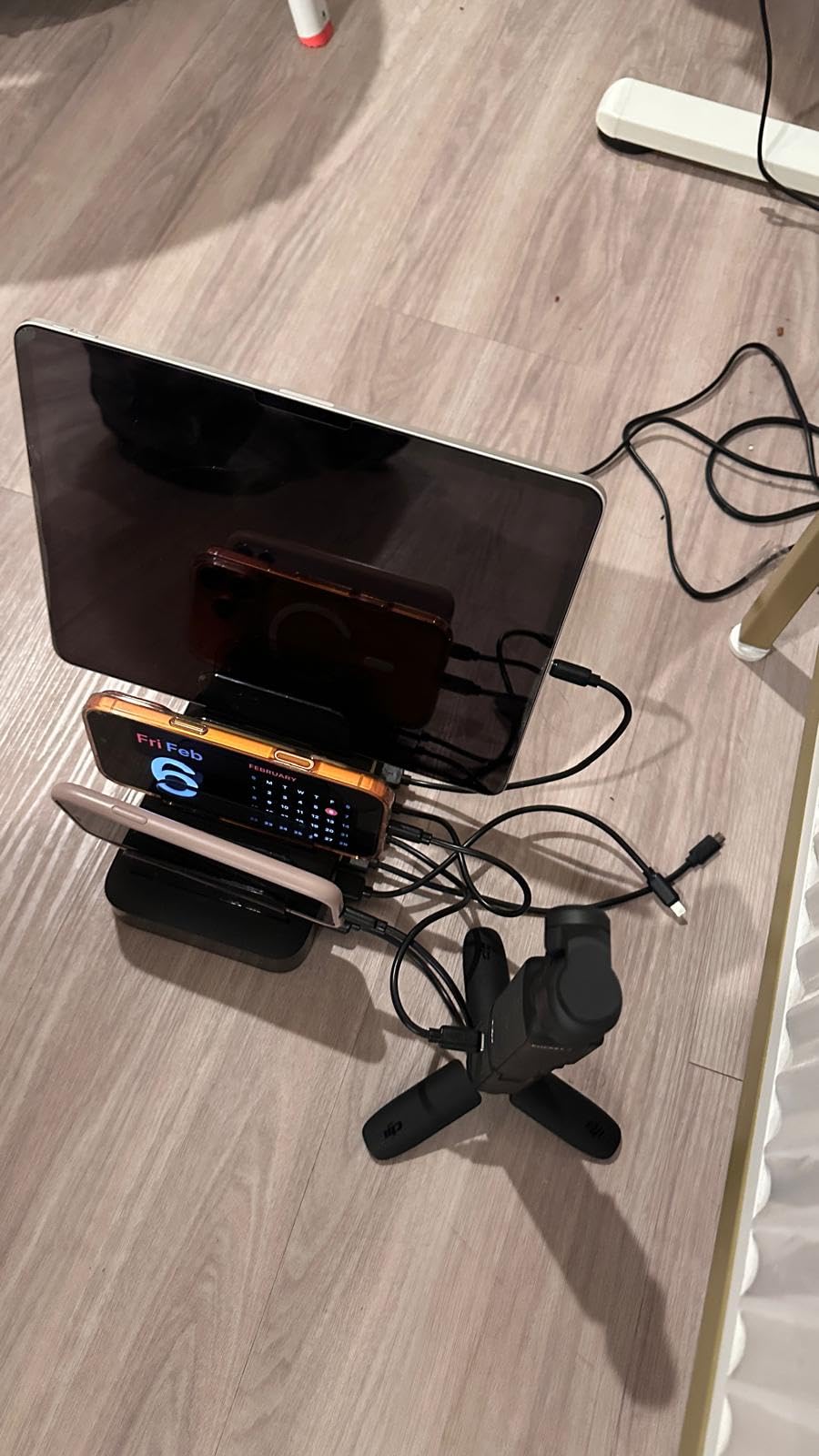 MSTJRY Charging Station for Multiple Devices : 6 Port USB Charger Stations - Family Multi-Device Organizer Charging Dock - Designed for iPhone iPad Android Cell Phone Tablet and Electronic, White customer photo 2