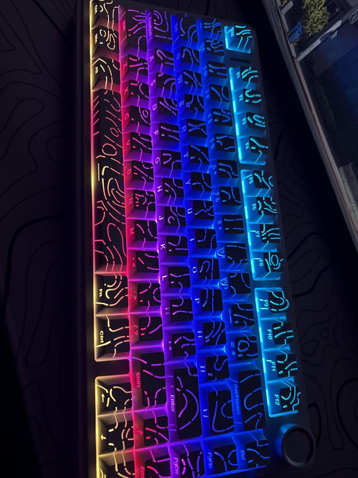 AULA F75 Pro Wireless Mechanical Keyboard with Knob,75% Hot Swappable Custom Gaming Keyboards,RGB Backlit,Pre-lubed Switches,Side Printed PBT Keycaps Creamy Sounding Computer Keyboard, Line White customer photo 1