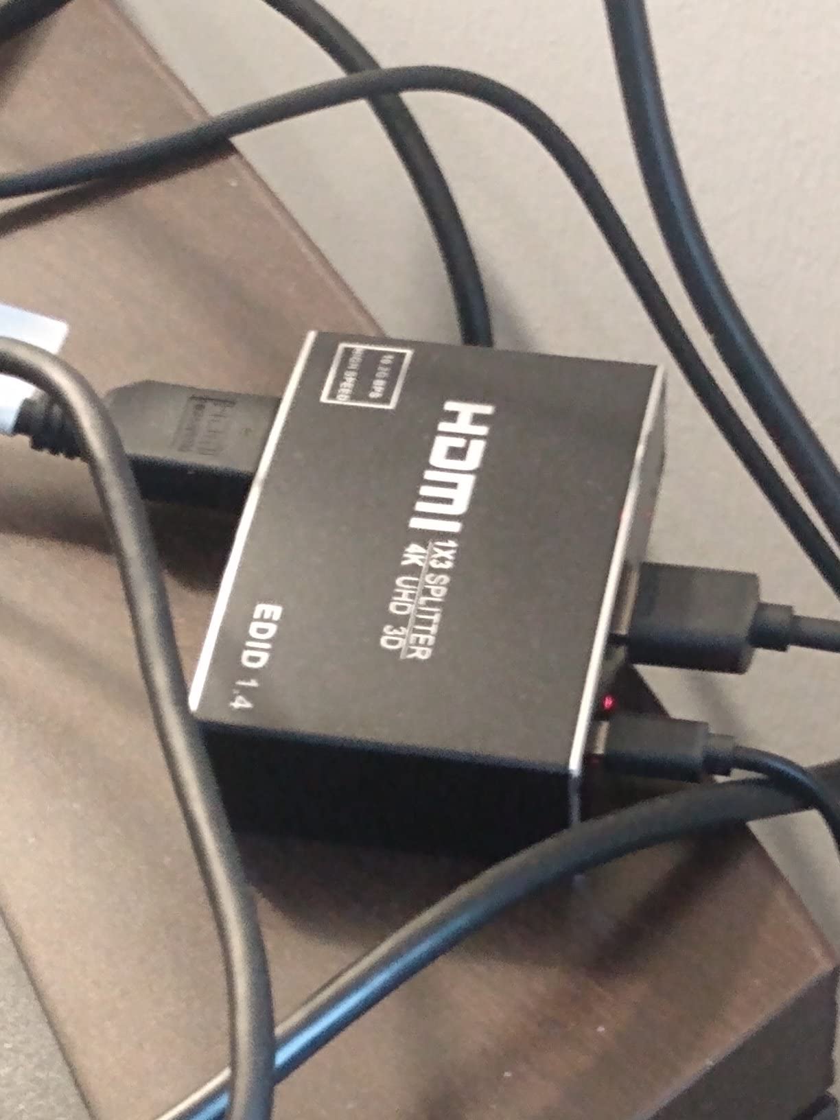 NEWCARE HDMI Splitter 1 in 3 Out, 4K@60Hz HDMI 2.0 Splitter w/ 4ft HDMI Cable, Auto Downscaler, Mirror Display to 3 Monitors(Not for Extended Display), Support Dobly Vision& Atmos, HDCP 2.2, 18.5Gbps customer photo 1