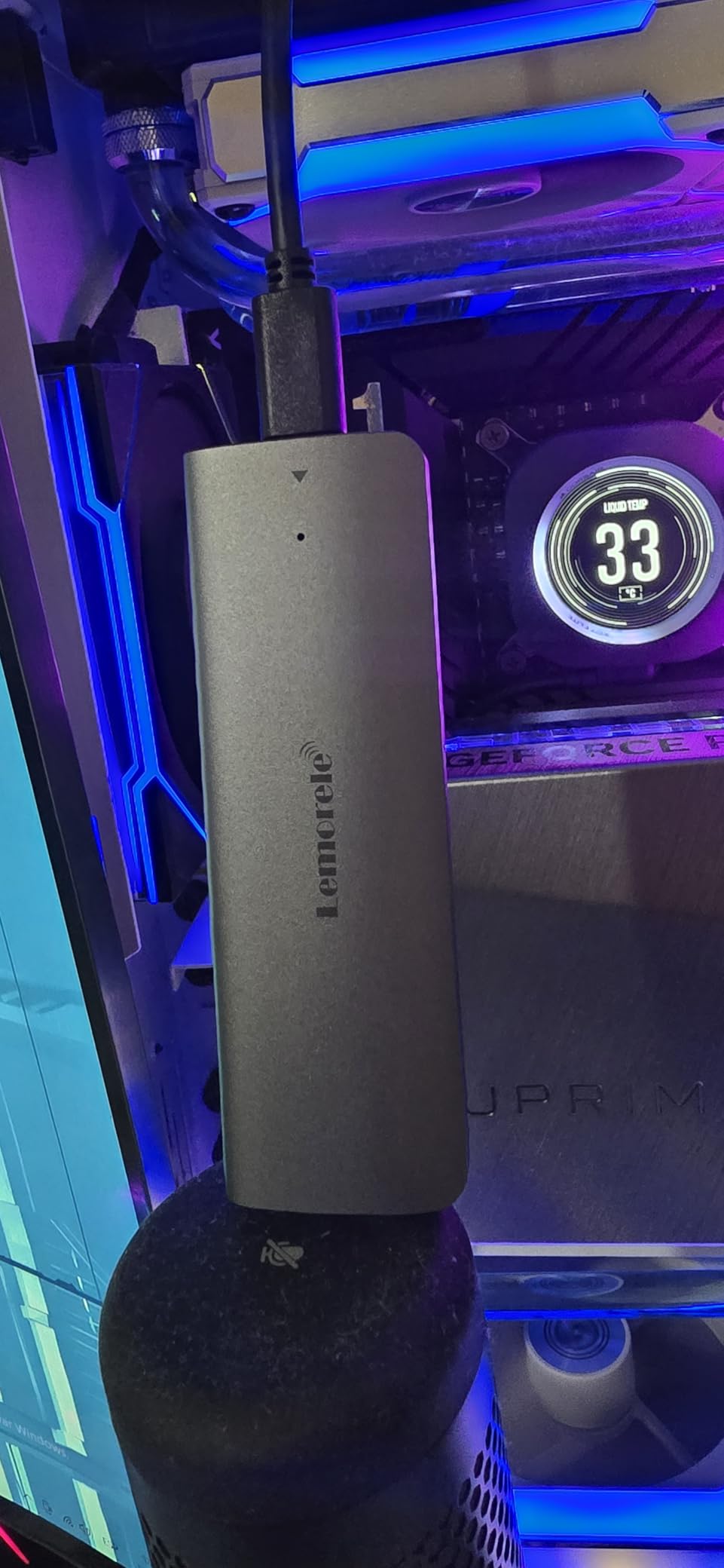 Lemorele Aluminum M.2 NVMe Enclosure,USB 3.2 Gen2 10Gbps Tool-Free ,SSD Enclosure for NVMe PCIe M-Key,Nvme USB Adapter Support UASP Trim for 2280 2260 2242 2230(Sata NOT Supported) customer photo 1