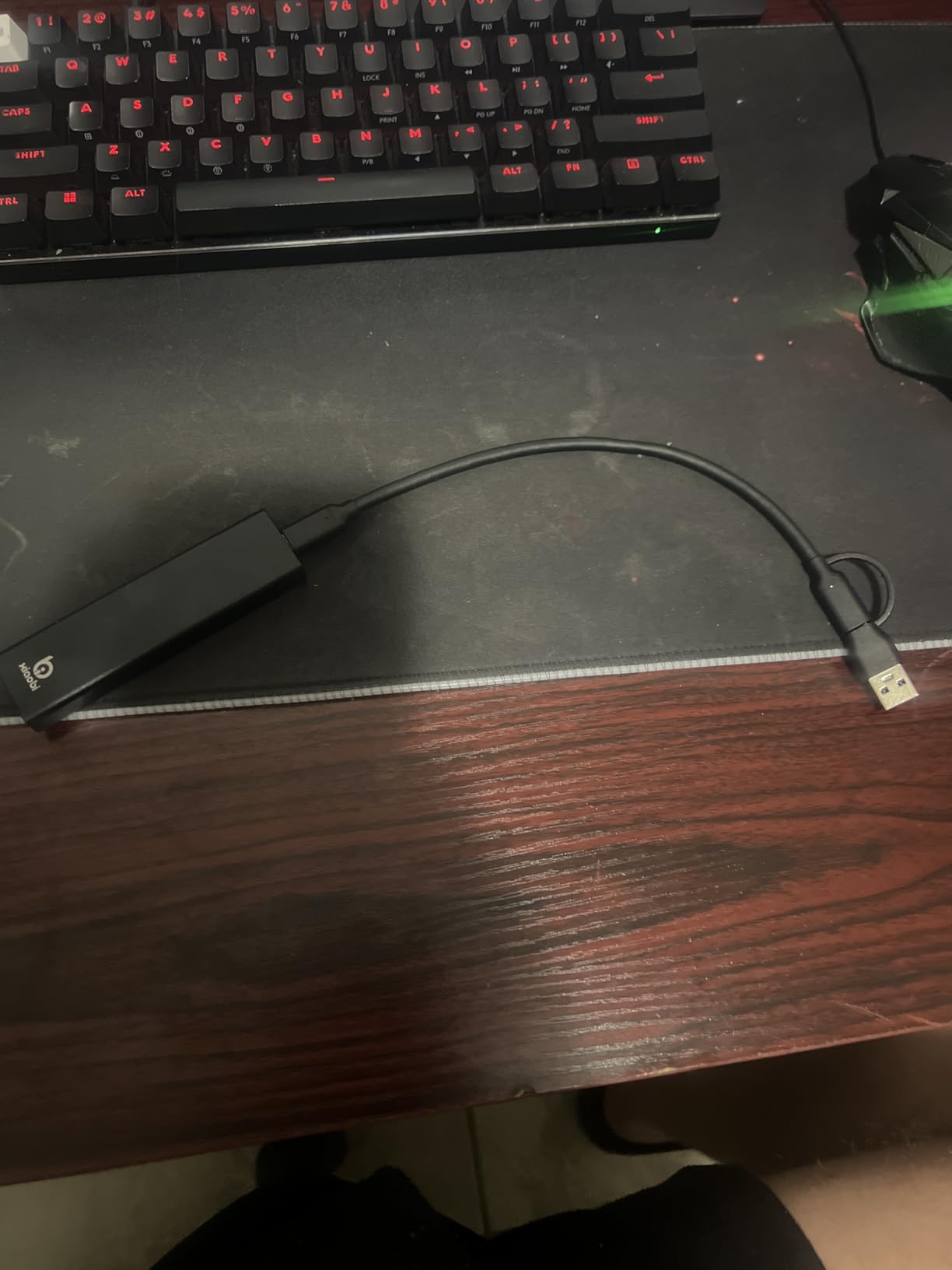 M.2 NVMe SSD Enclosure, Tool-Free Installation, USB 3.2 Gen 2 (10 Gbps) to NVME M-Key/(B+M) Key PCIe NVMe Adapter Support UASP and Trim, for SSDs 2230/2242 /2260/2280 customer photo 1