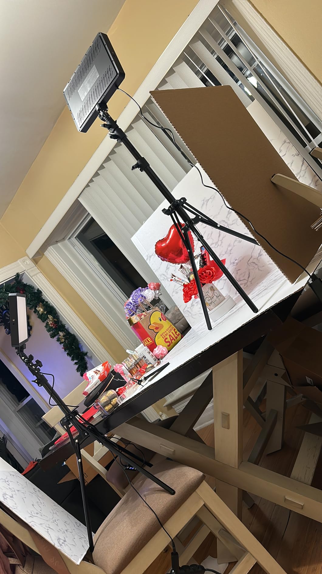 NEEWER Basics 2Pcs LED Video Light Panel with 59'' Tripod Stands/Phone Holders, 2700-6500K 850Lux Dimmable Plastic Studio Lighting for Photography Filming Recording Live Streaming, No Adapter, BP300 customer photo 2