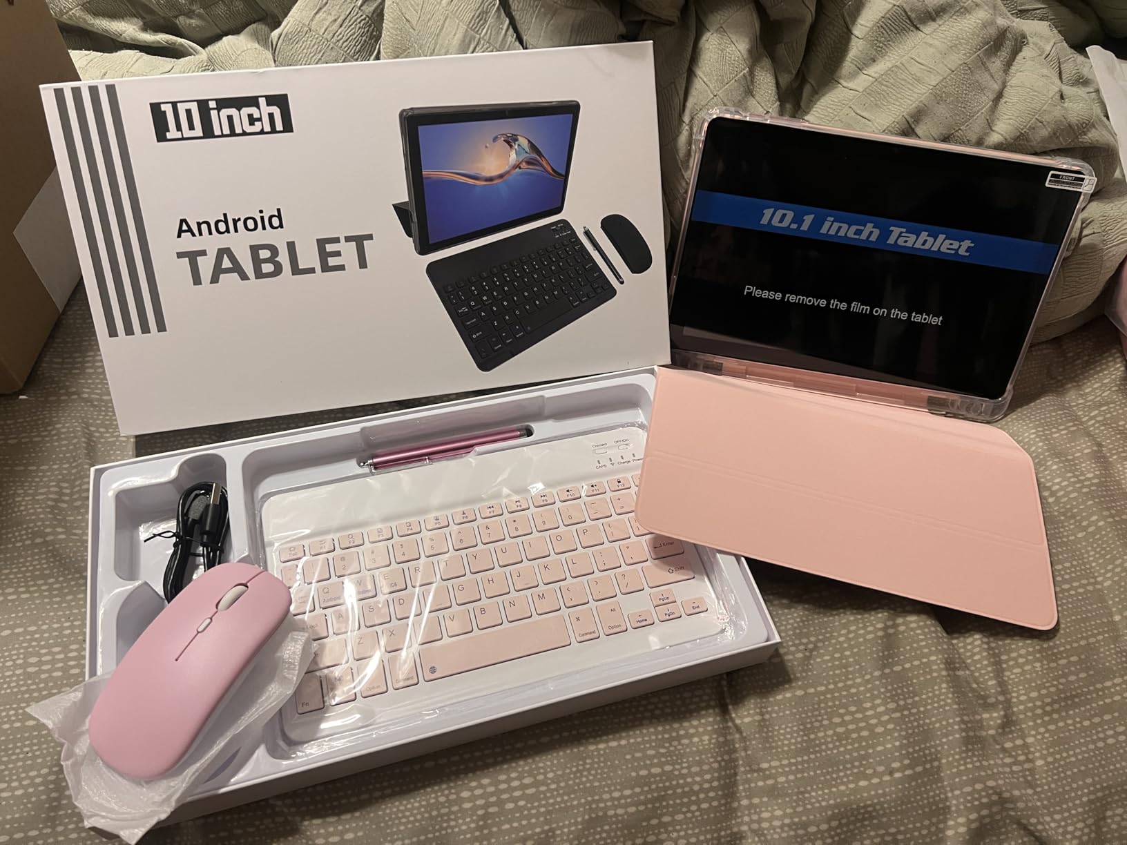 Tablet 10.1Inch Android 15.0, RAM 20GB(4+16Expand)+ROM 128GB, 6000mAh Battery, 2+8MP Dual Camera, 1280 * 800 IPS HD Touch Screen Tab PC Set with Keyboard+Mouse+Protective Case+Stylus (Pink) customer photo 1